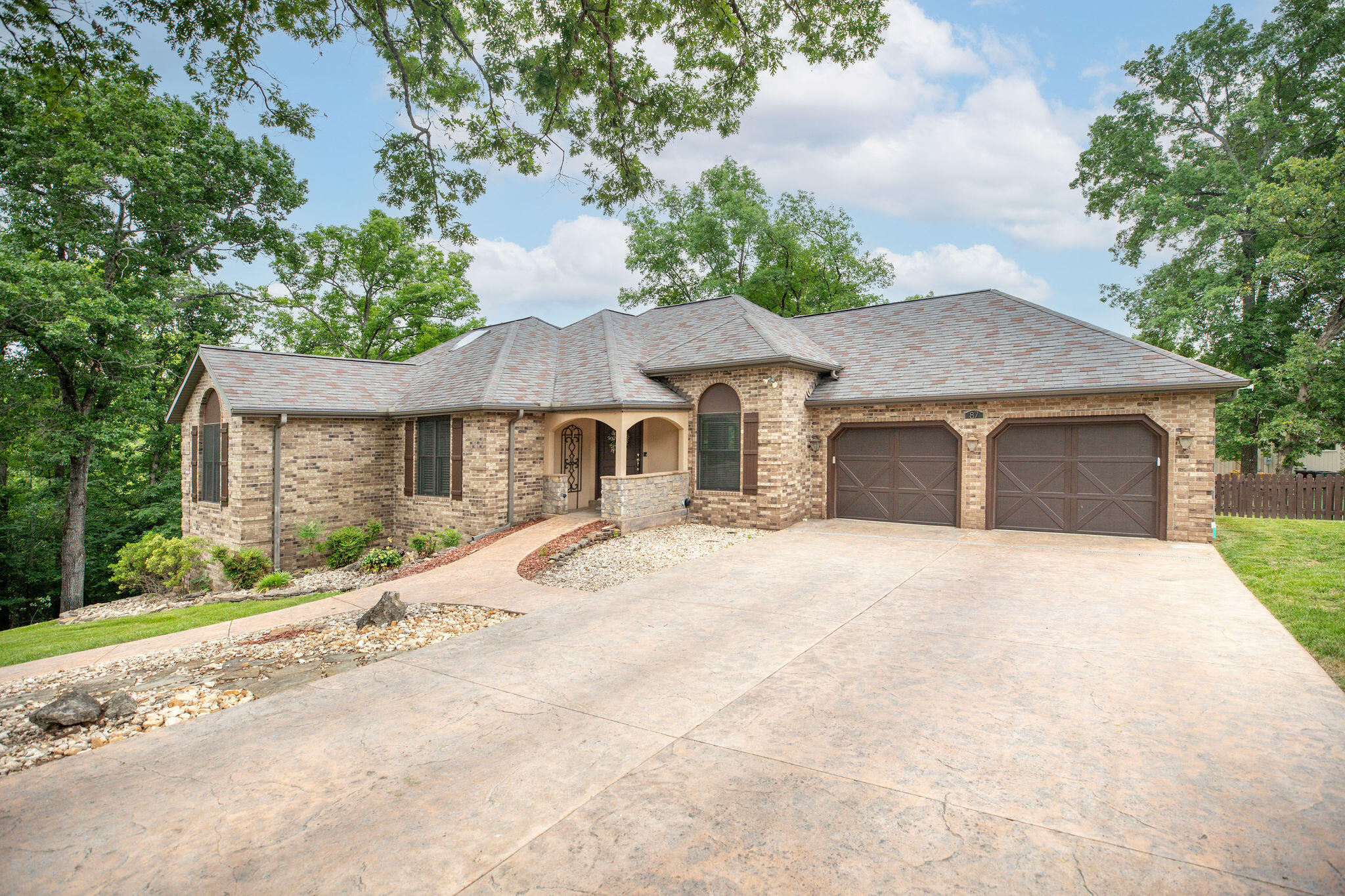 87 Westwood Drive Property Photo 3