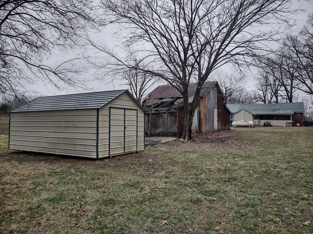 New$..8850 Highway Dd Property Photo 25