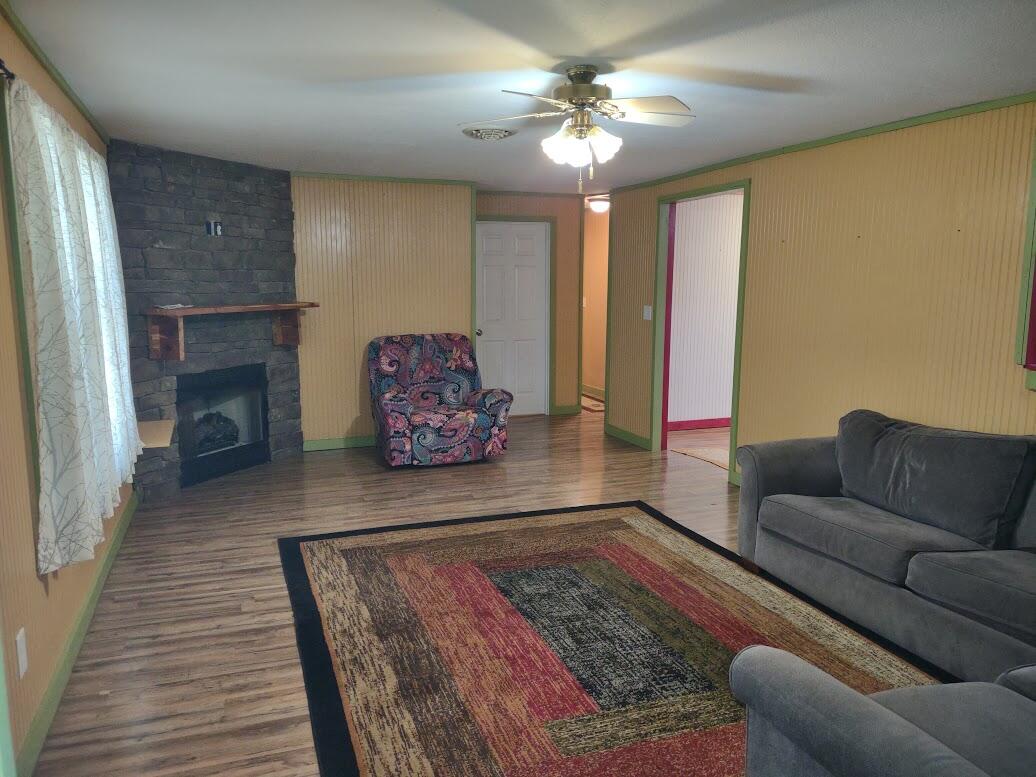 New$..8850 Highway Dd Property Photo 36