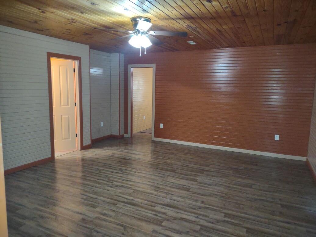 New$..8850 Highway Dd Property Photo 37