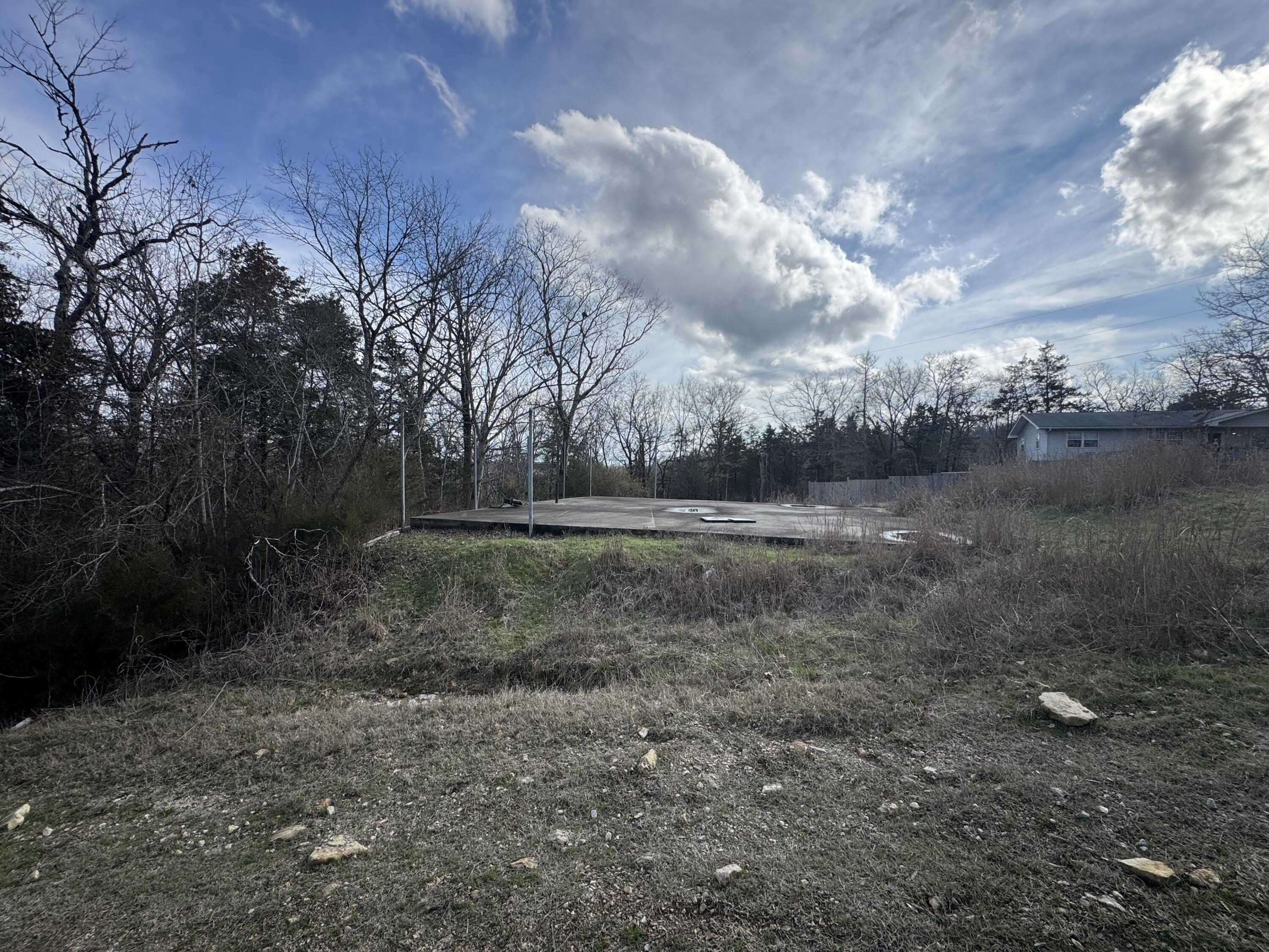 000 Cedarwood Property Photo 7