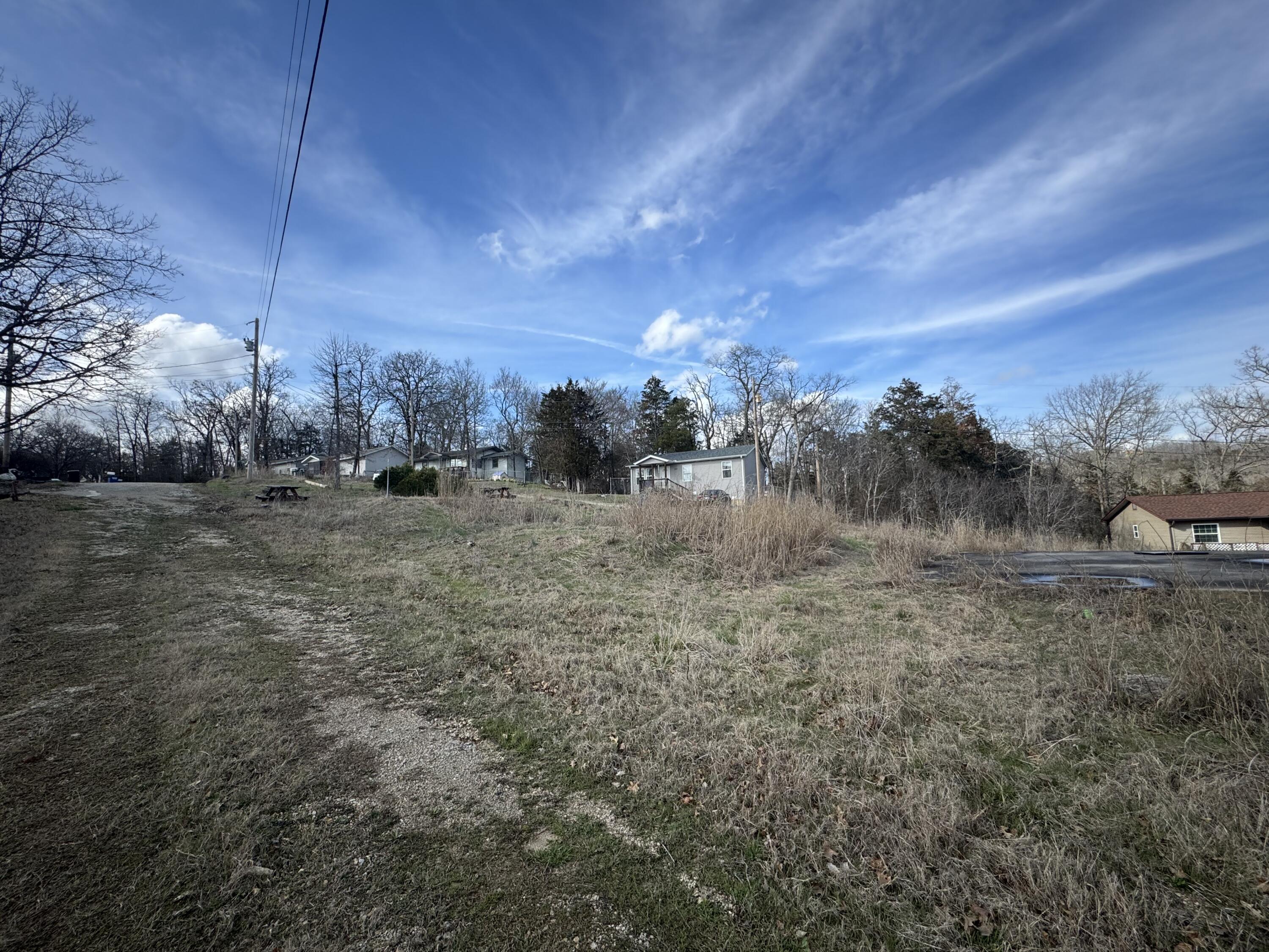 000 Cedarwood Property Photo 10