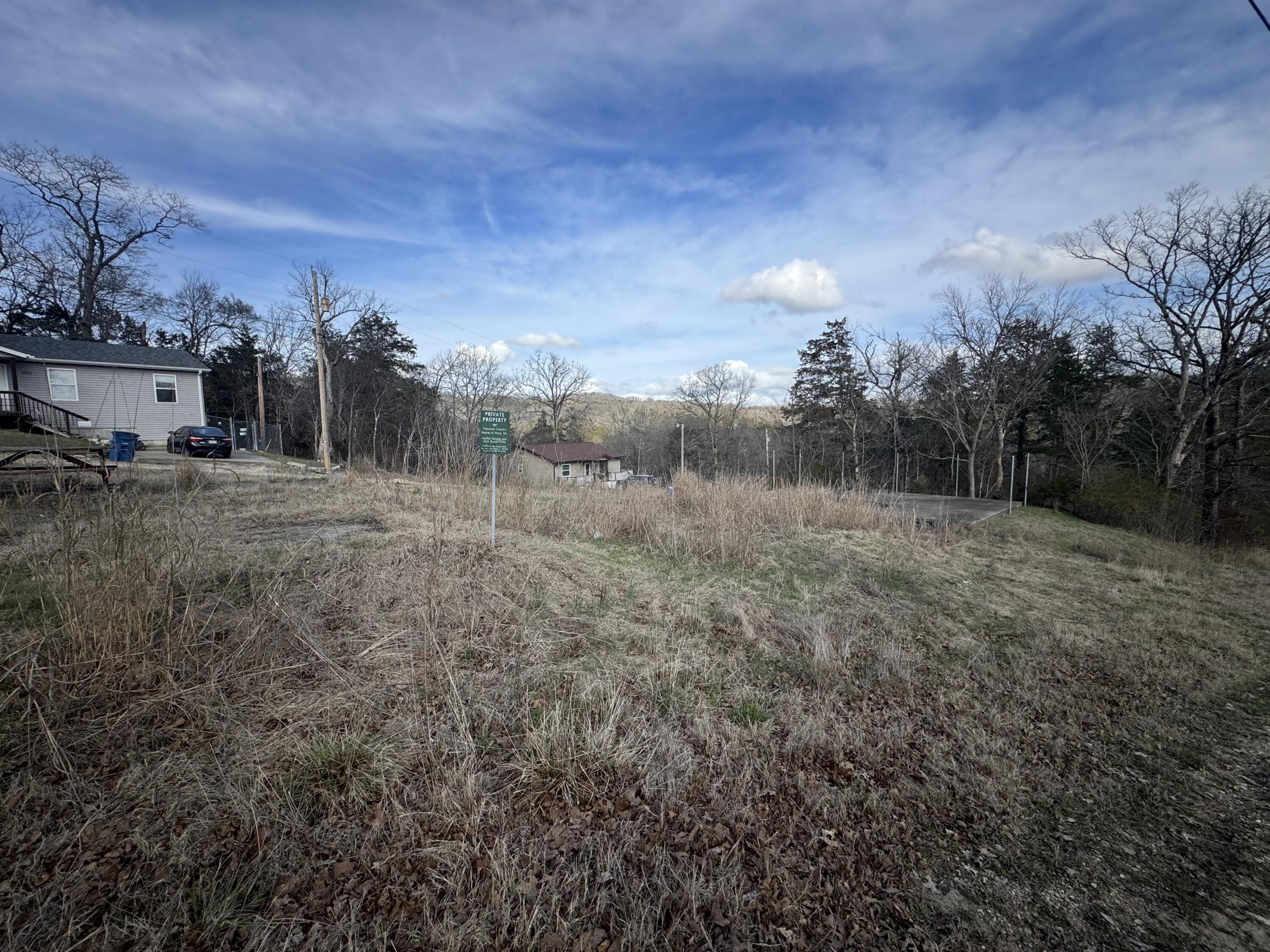 000 Cedarwood Property Photo 11