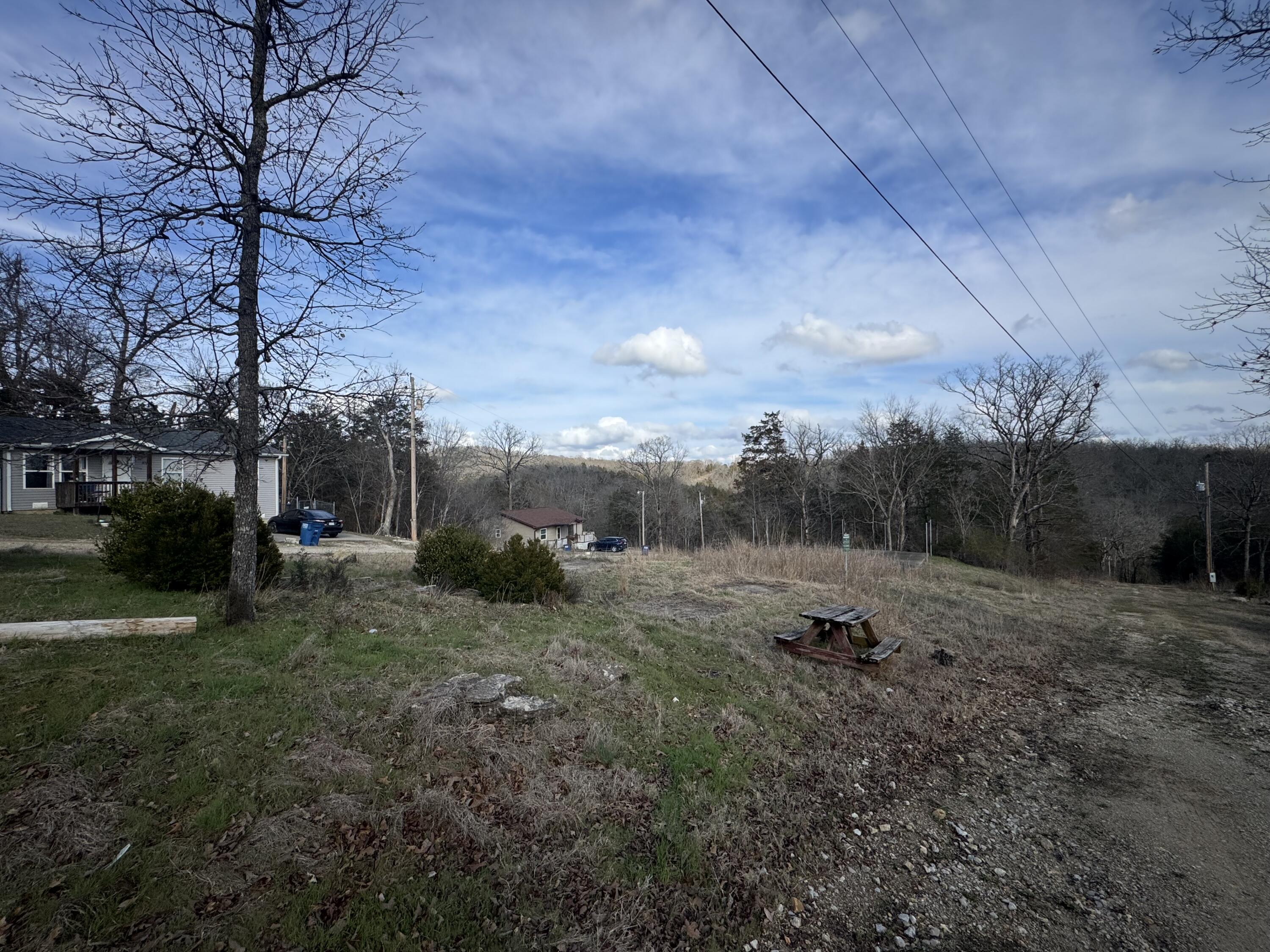 000 Cedarwood Property Photo 12