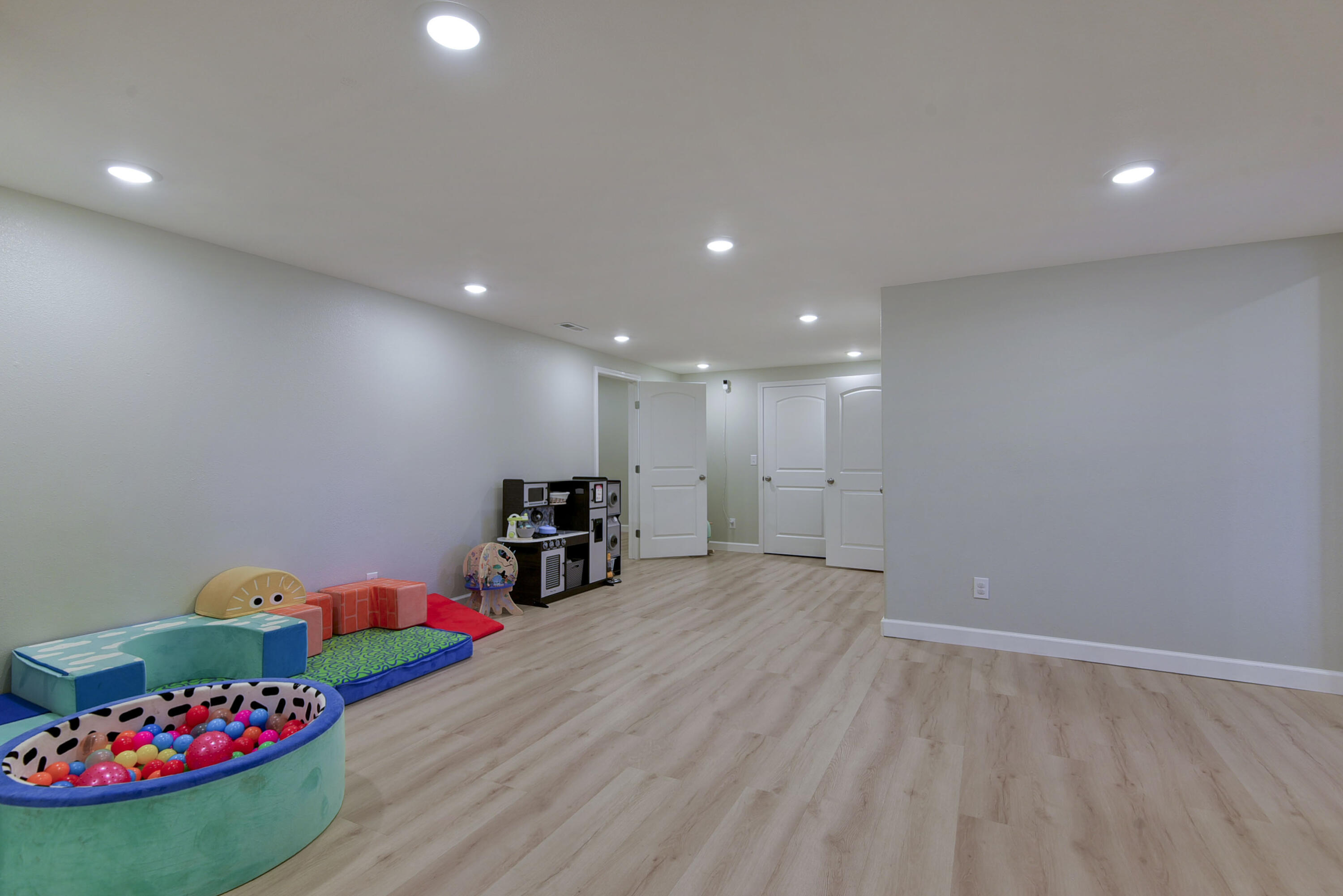 325 Southview Drive Property Photo 28