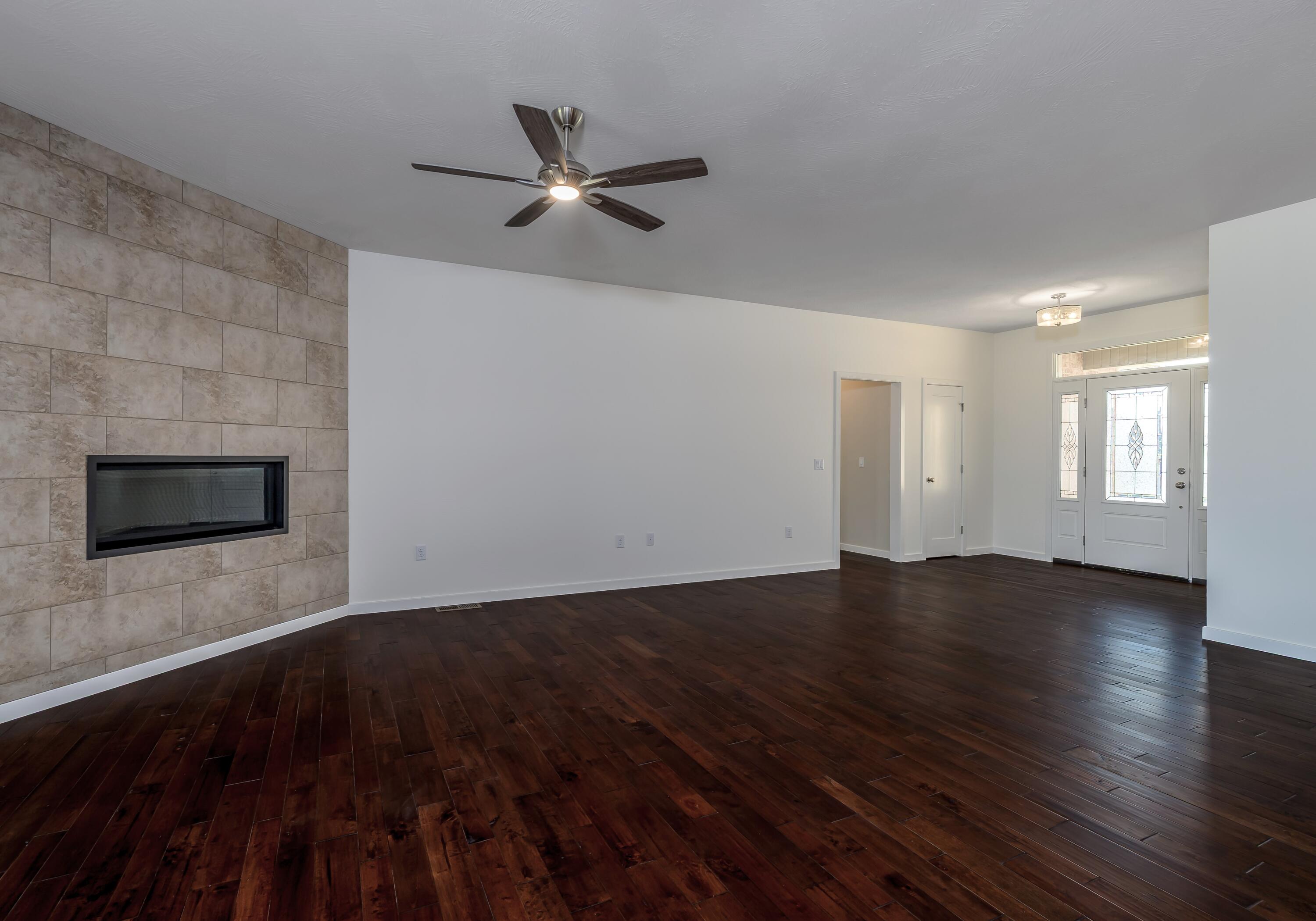 3801 West Broadmoor Street Property Photo 6