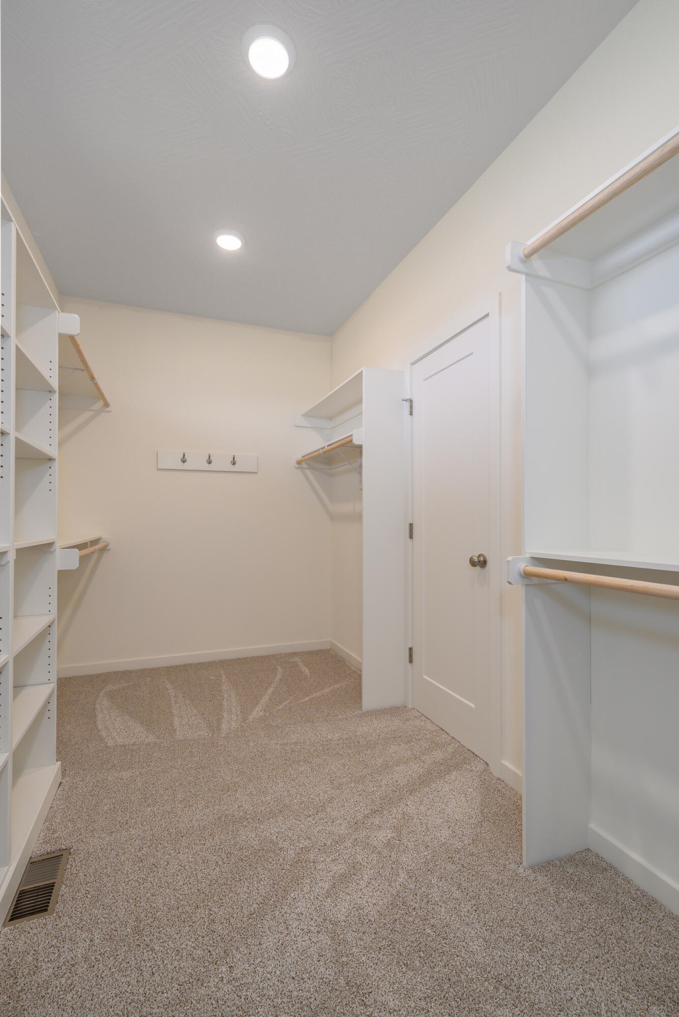 3801 West Broadmoor Street Property Photo 19