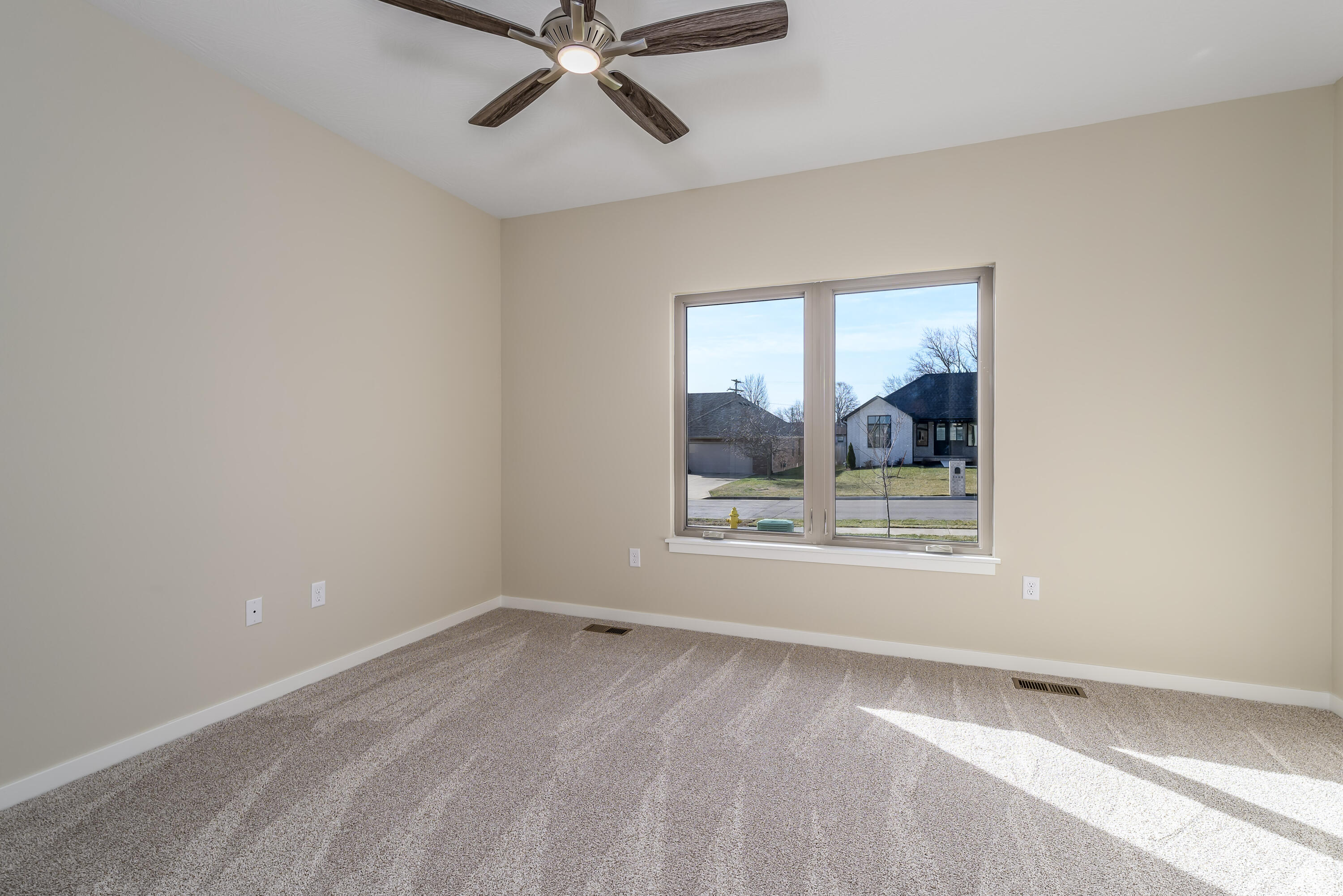 3801 West Broadmoor Street Property Photo 20