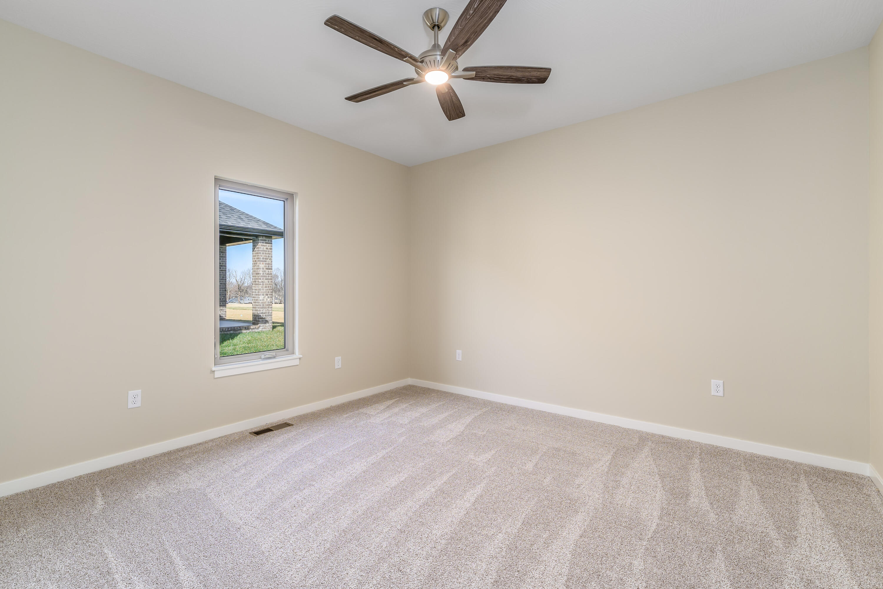 3801 West Broadmoor Street Property Photo 23