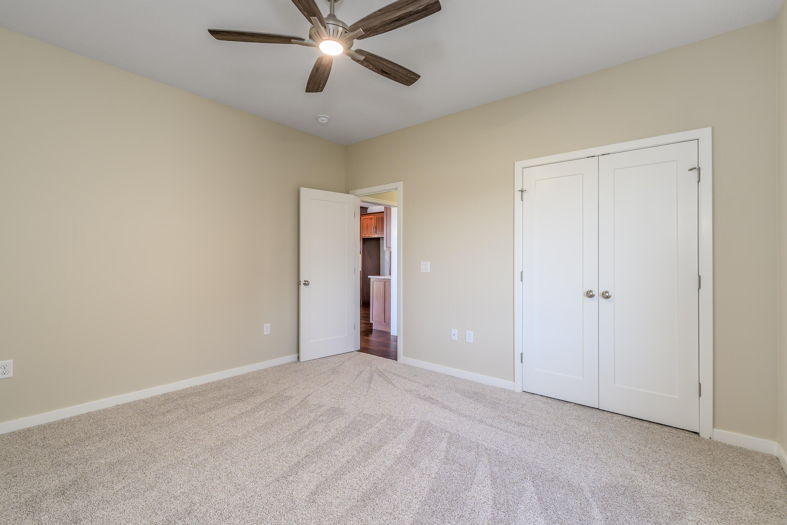 3801 West Broadmoor Street Property Photo 24