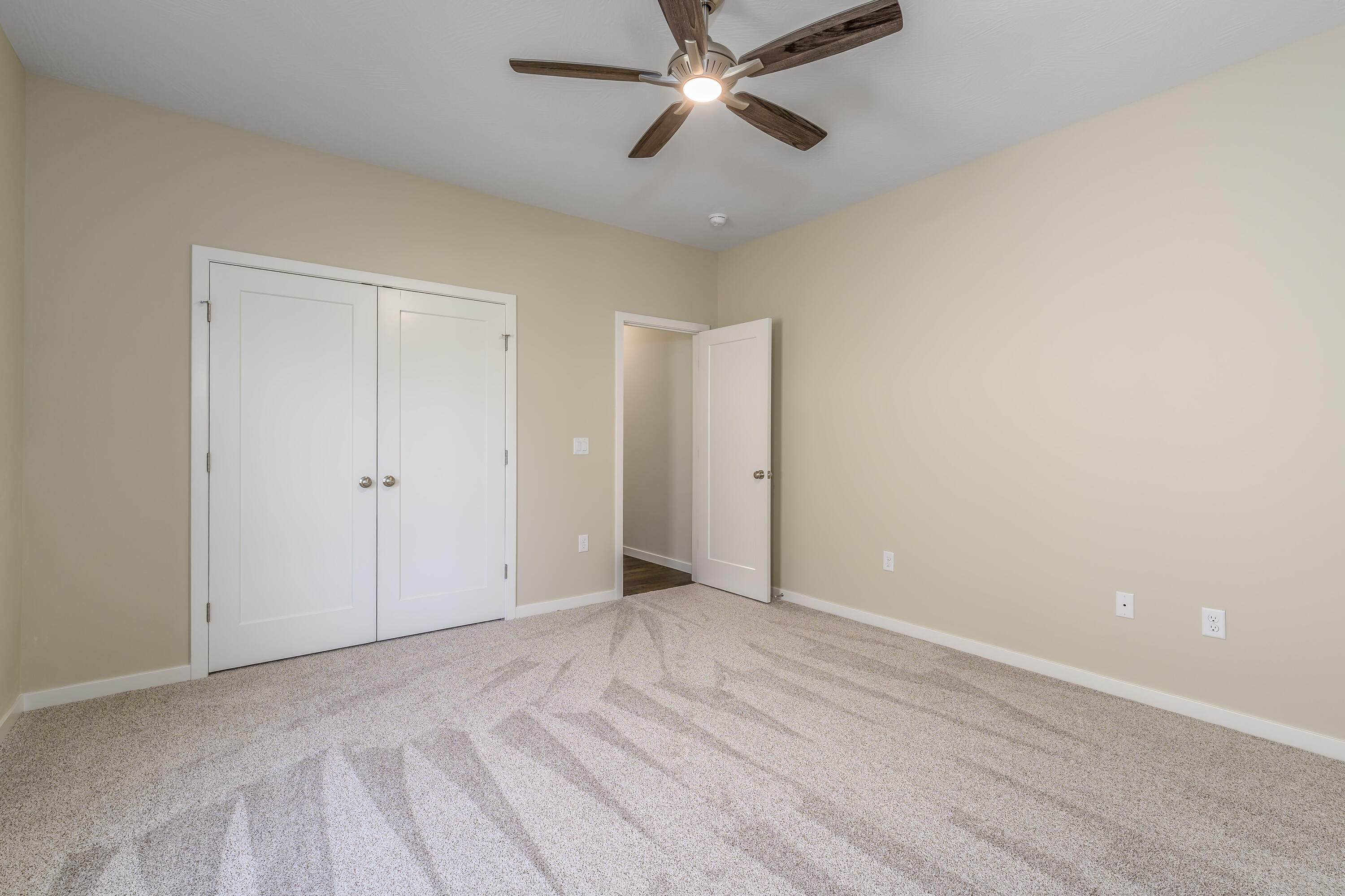 3801 West Broadmoor Street Property Photo 28