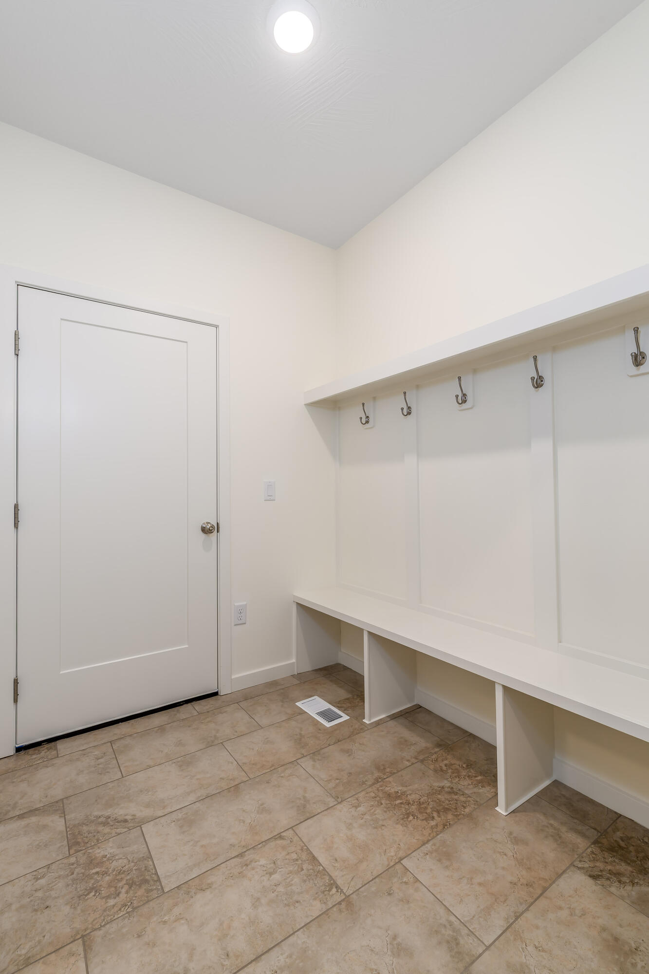 3801 West Broadmoor Street Property Photo 30
