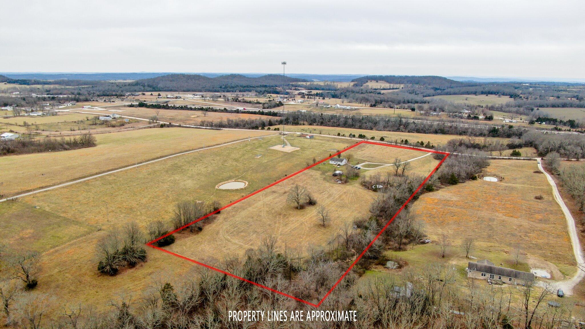 1584 Mcintosh Road Property Photo 25