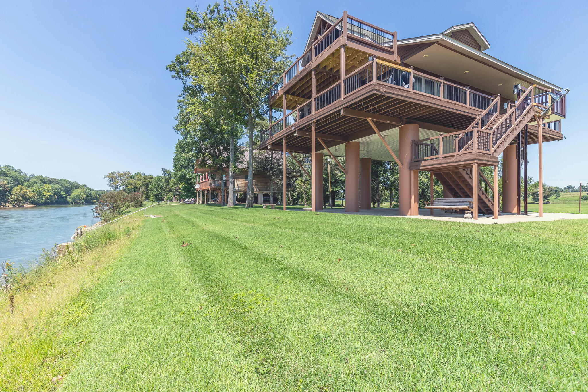 1901 River Valley Road Property Photo 17
