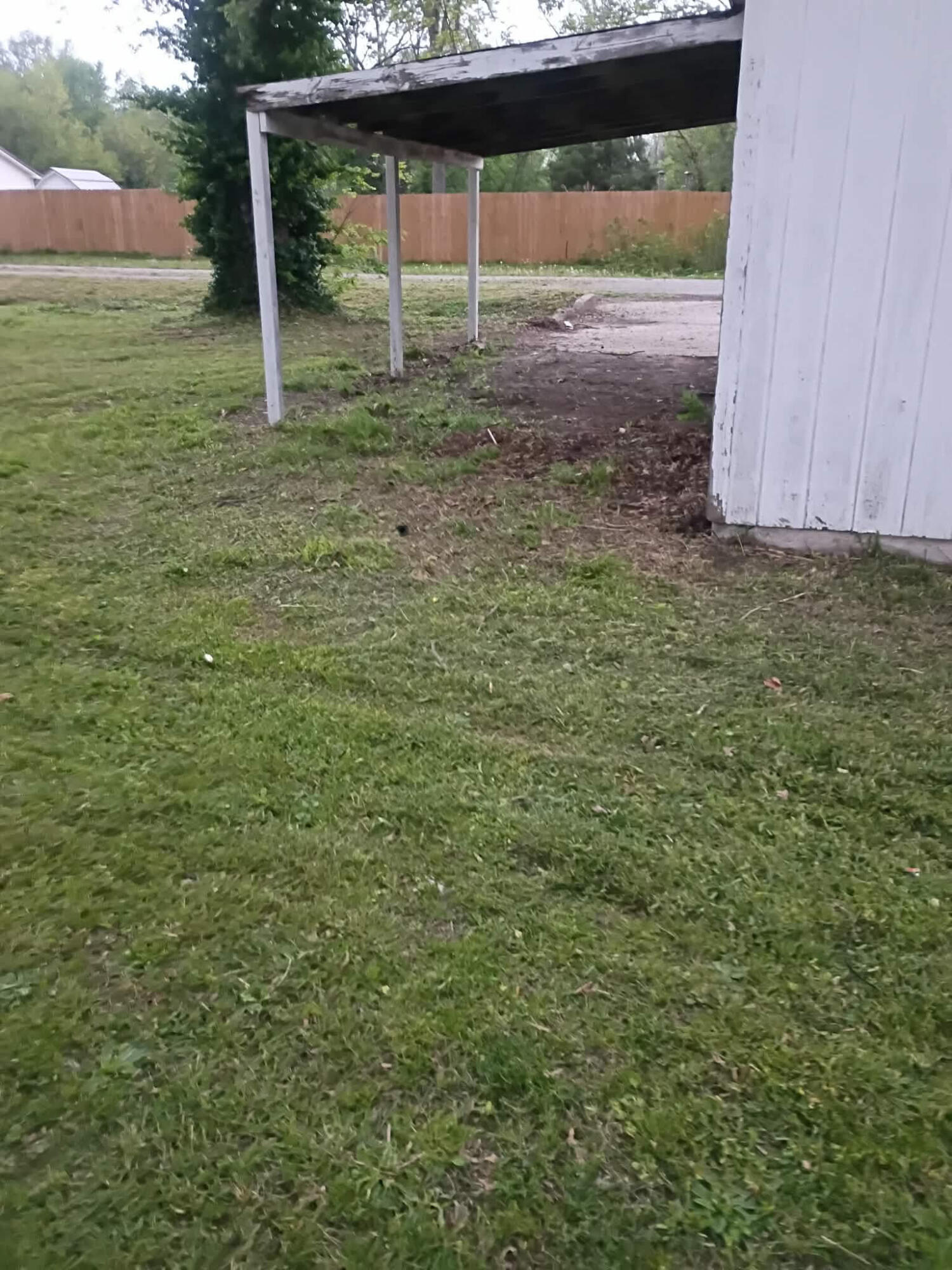 1200 Hicks Avenue Property Photo 5