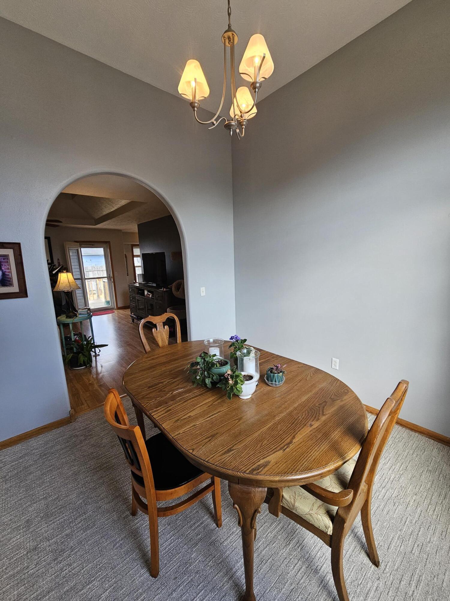 102 Kingsley Drive Property Photo 7