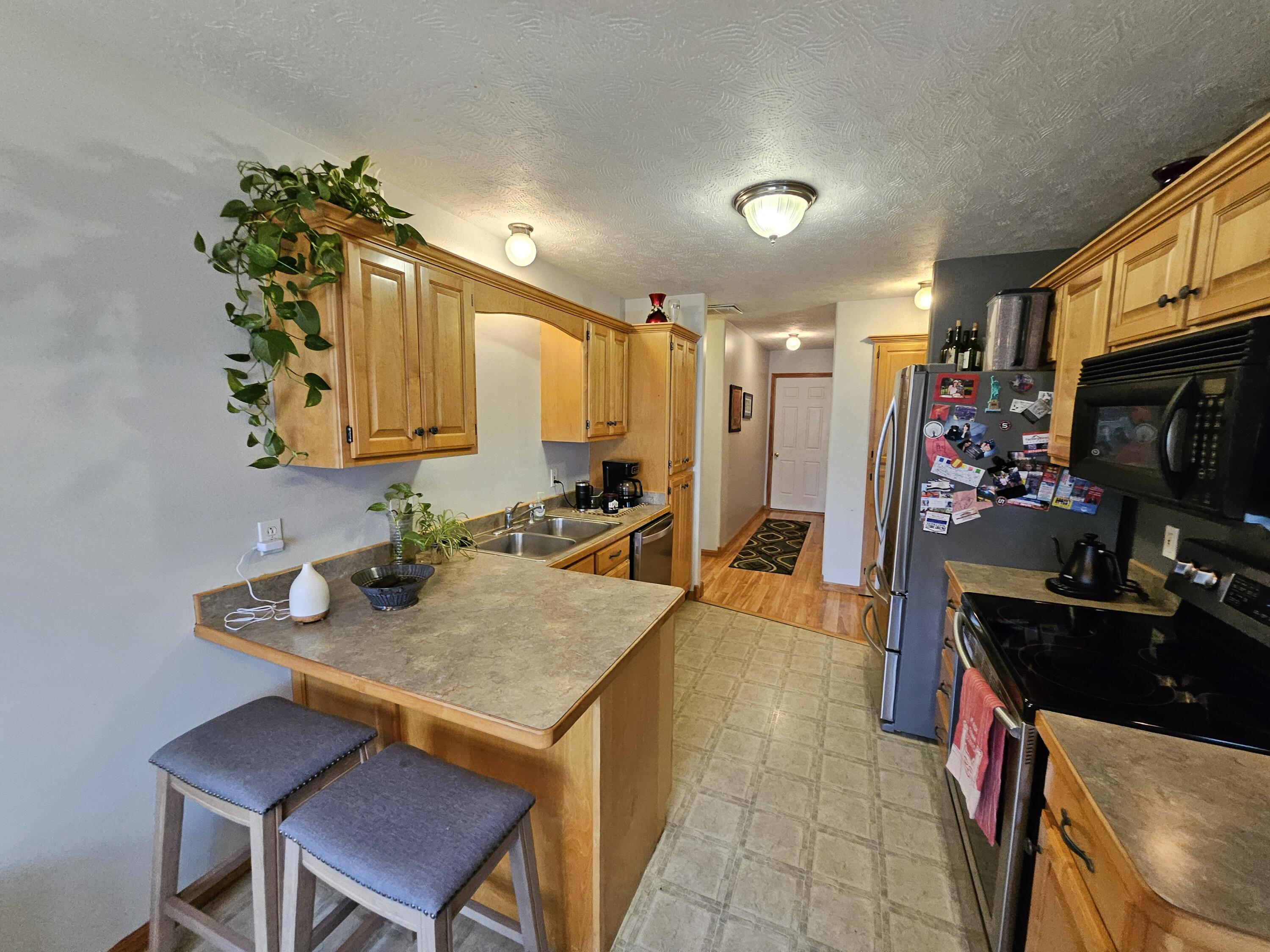 102 Kingsley Drive Property Photo 9