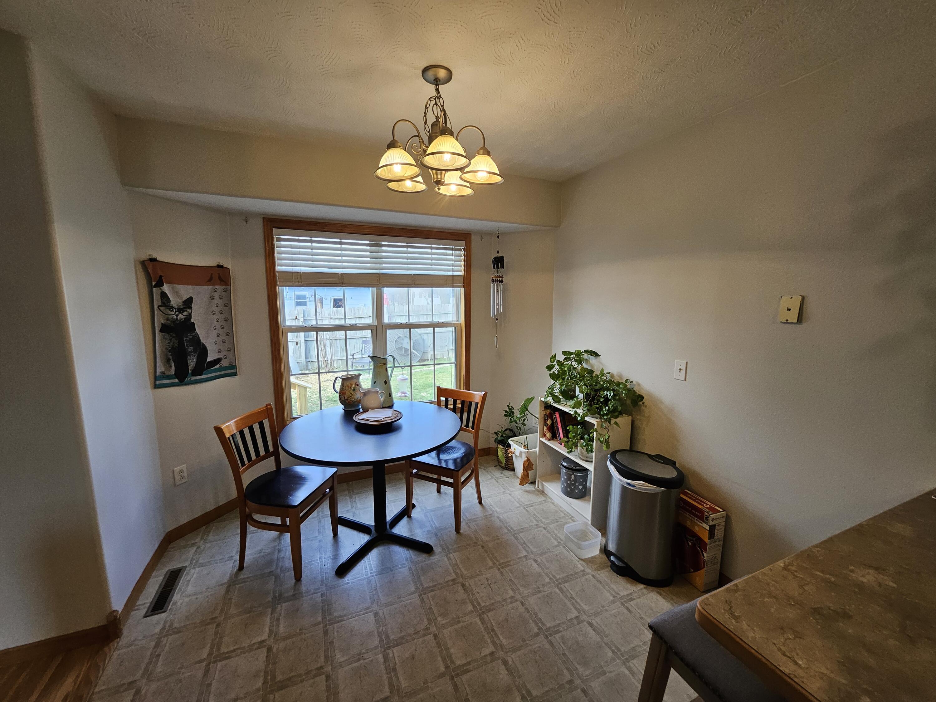 102 Kingsley Drive Property Photo 10