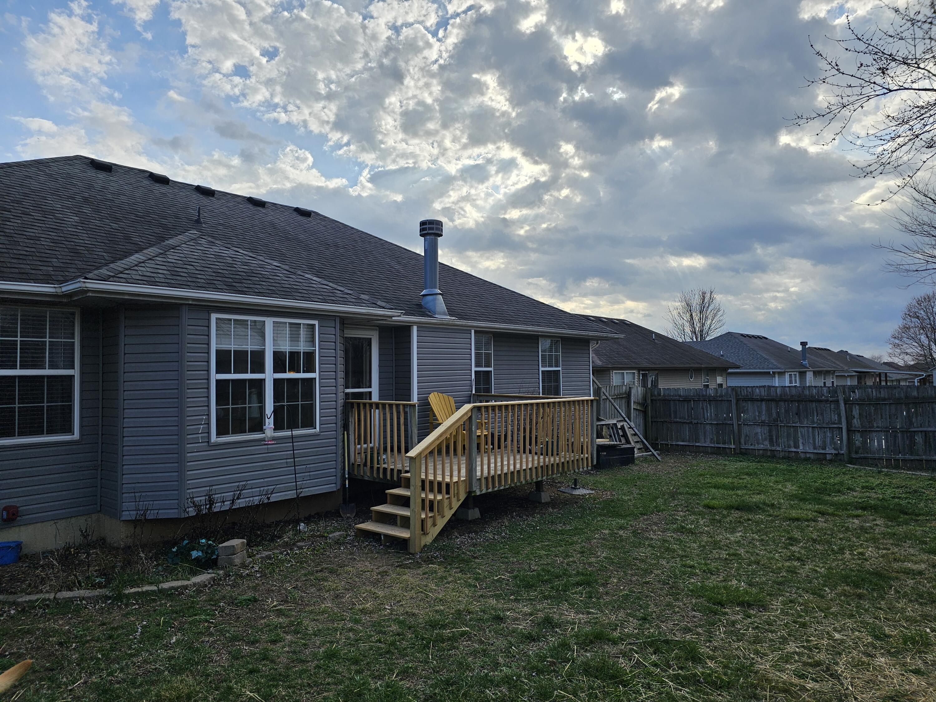 102 Kingsley Drive Property Photo 41
