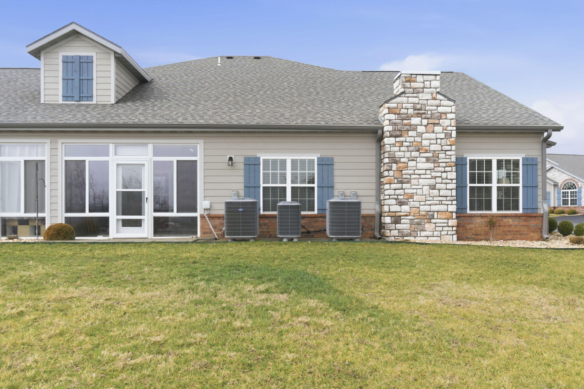 126 Rue De Villas Circle Property Photo 3