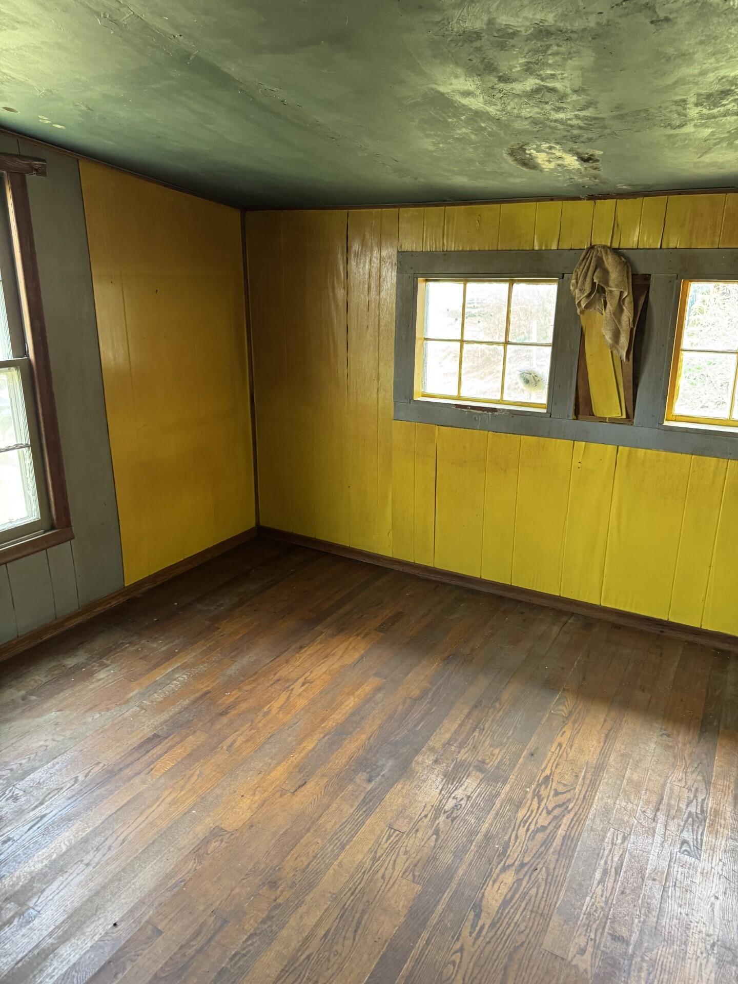 421 Farm Road 2160 Property Photo 6