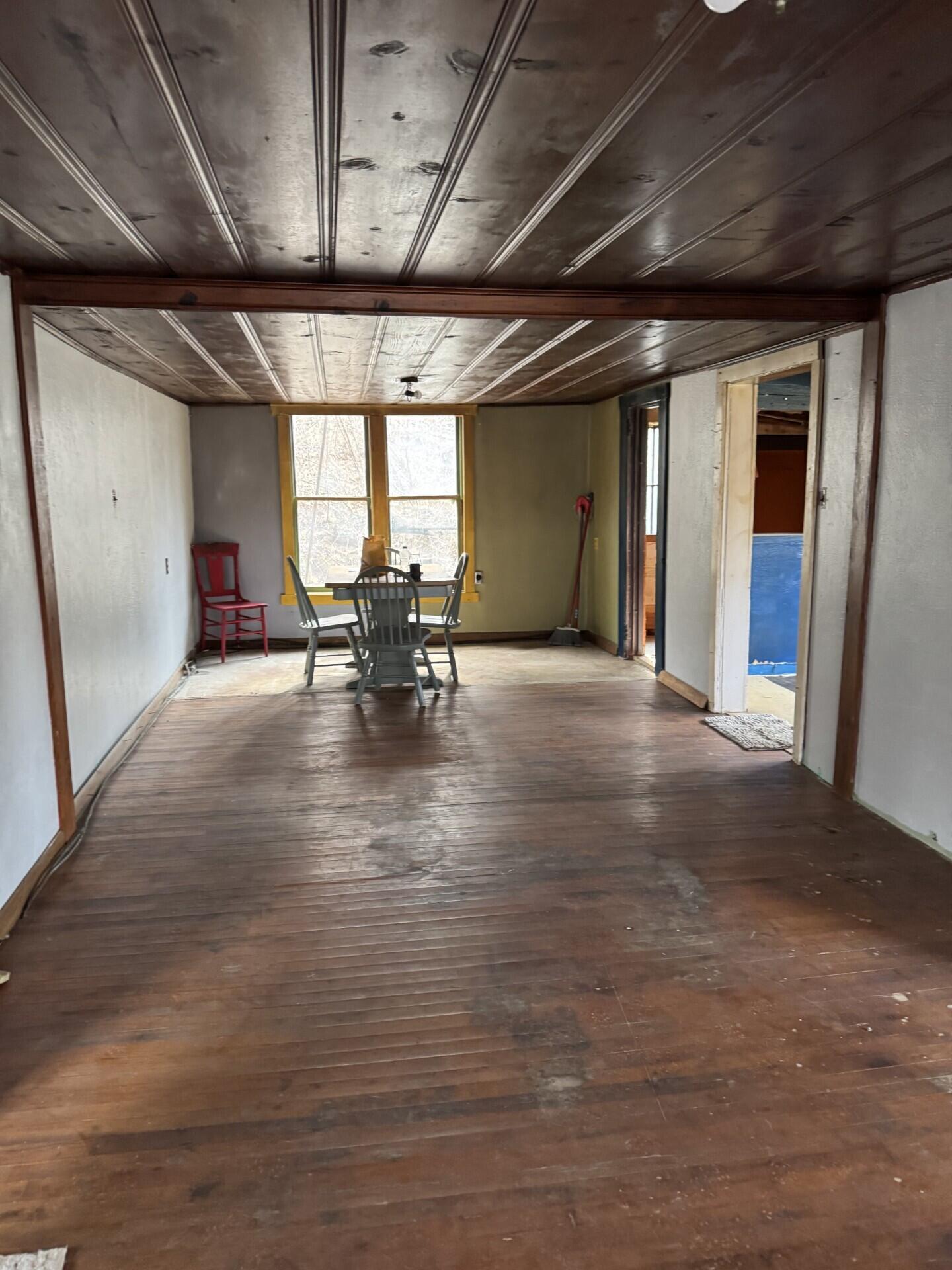 421 Farm Road 2160 Property Photo 12
