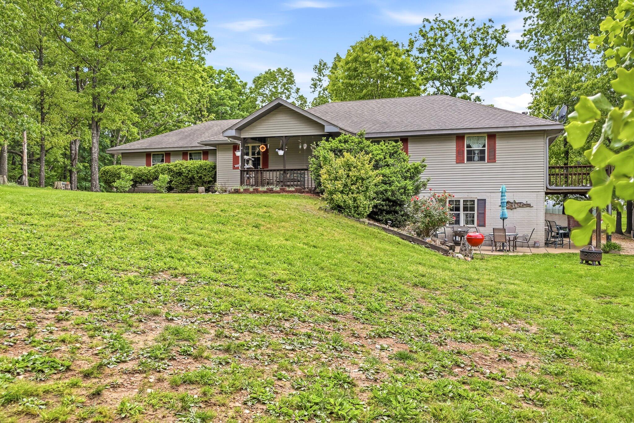 1417 State Highway 173 Property Photo 1
