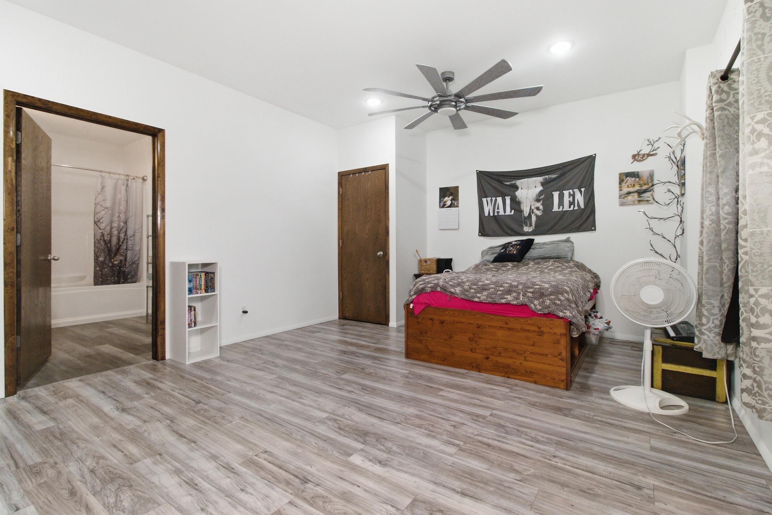 8008 County Road 5090 Property Photo 16