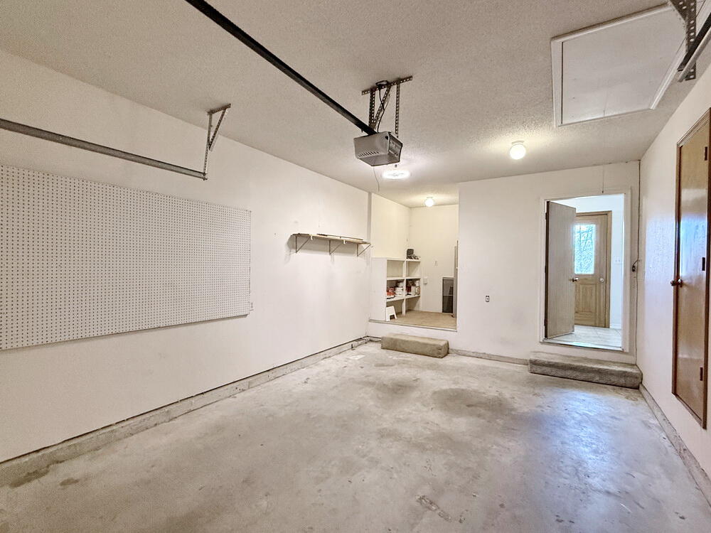 1409 South Schrock Street Property Photo 23