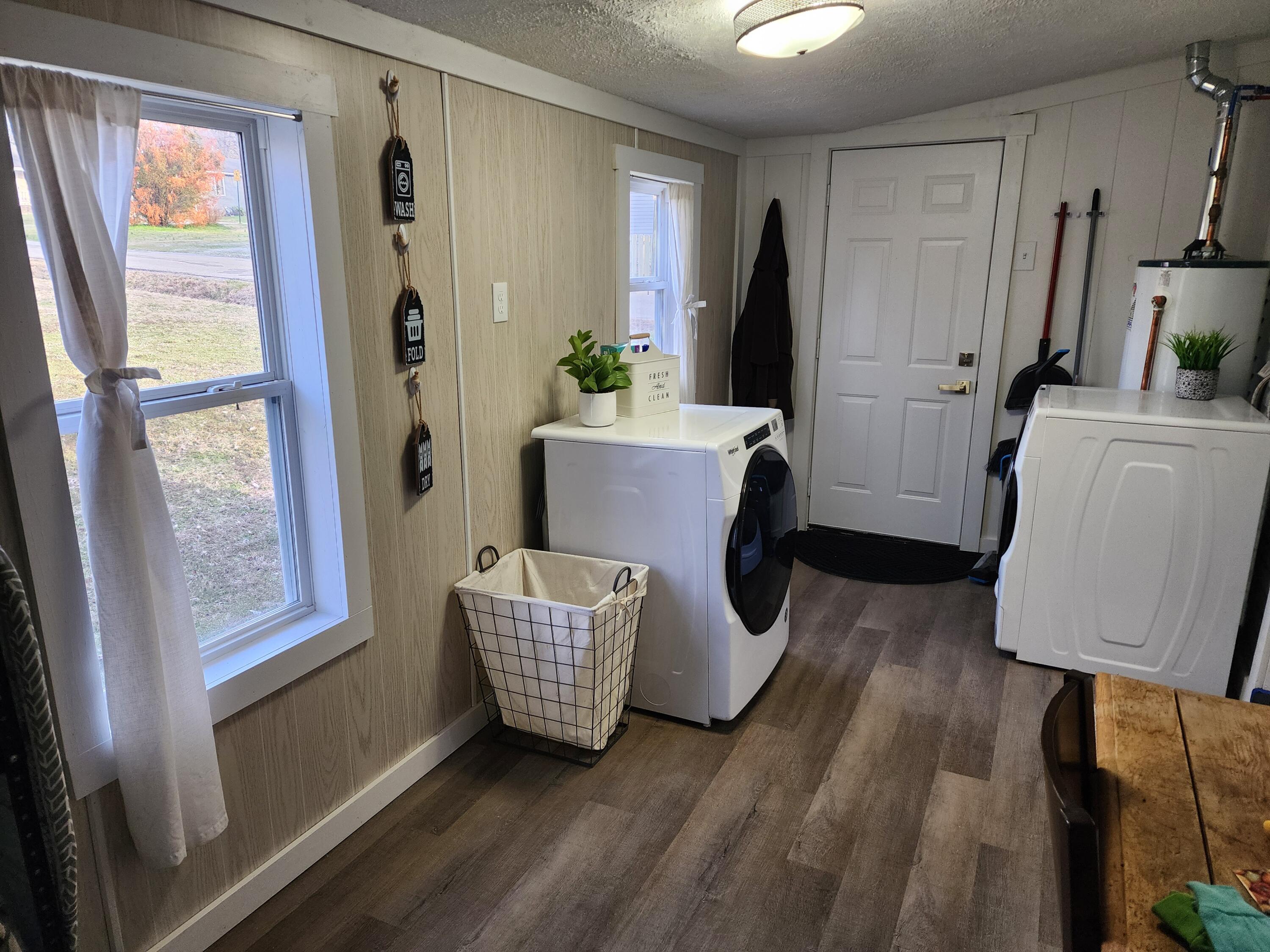 1100 North Mansfield Road Property Photo 17