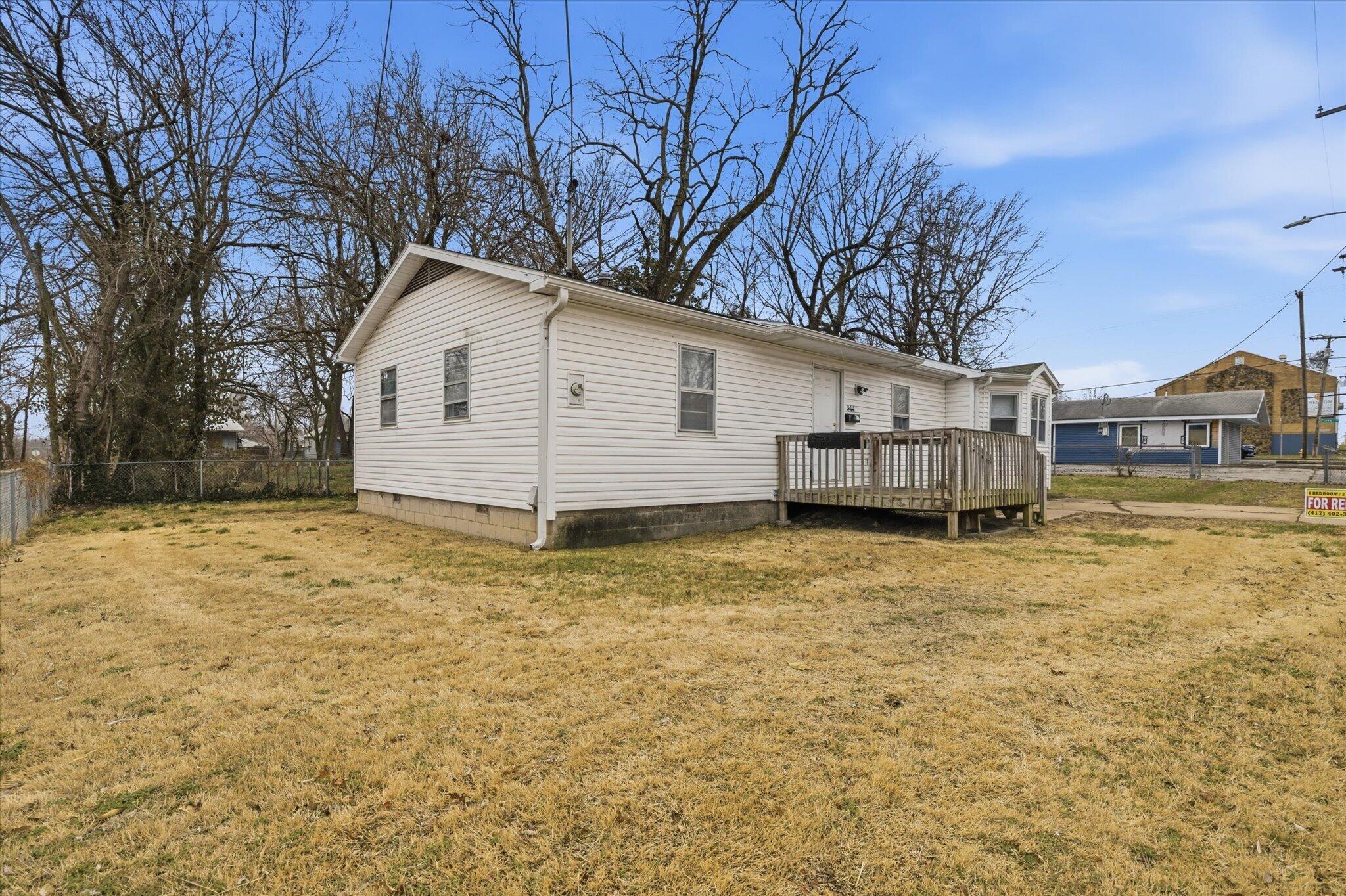 1447 North Broadway Avenue Property Photo 17
