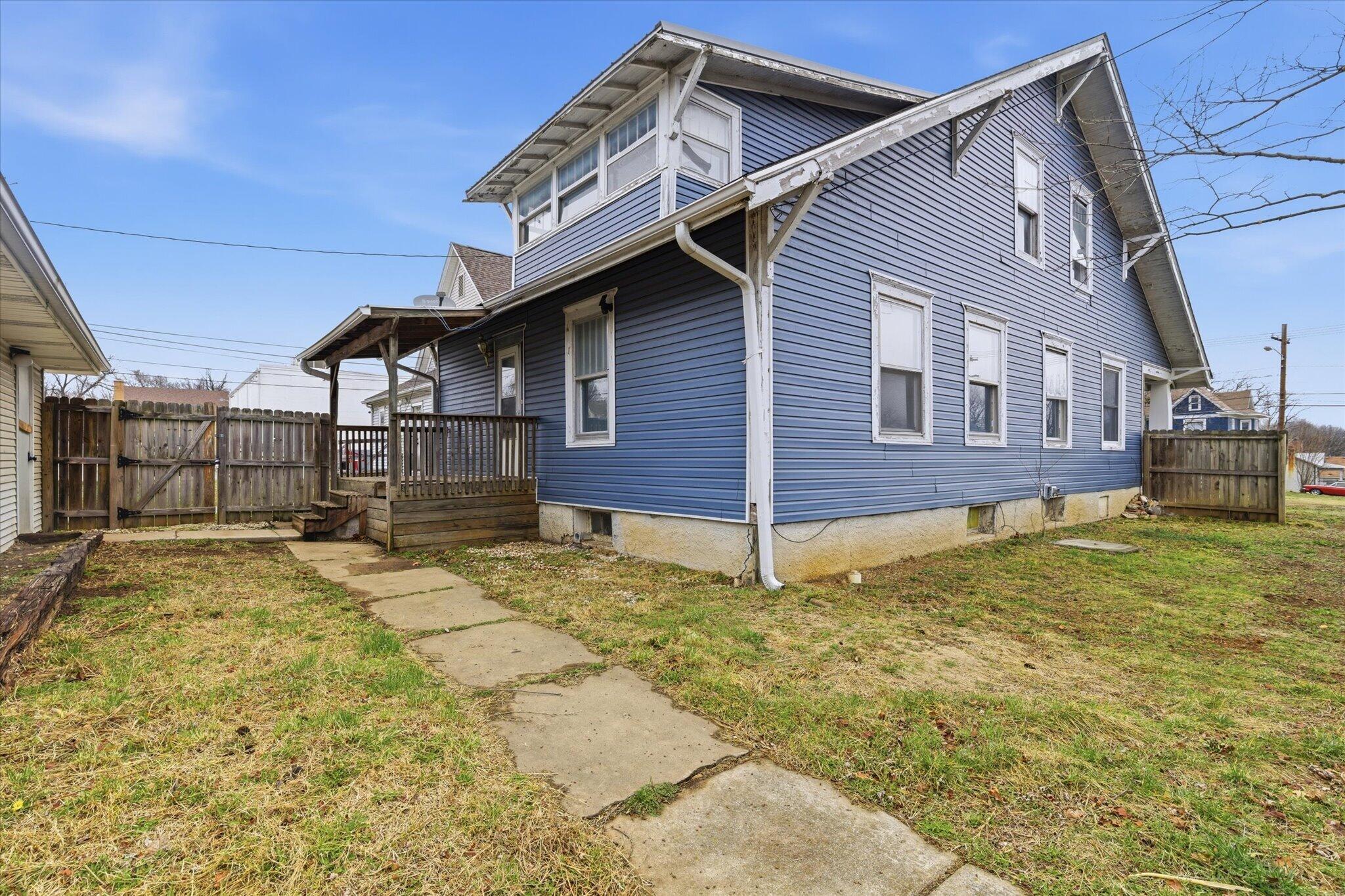 1447 North Broadway Avenue Property Photo 20