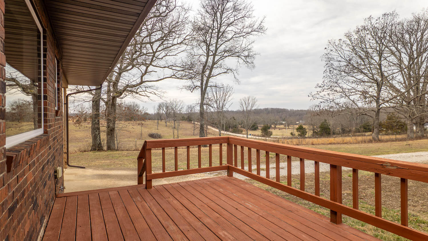 1502 County Road 1210 Property Photo 6