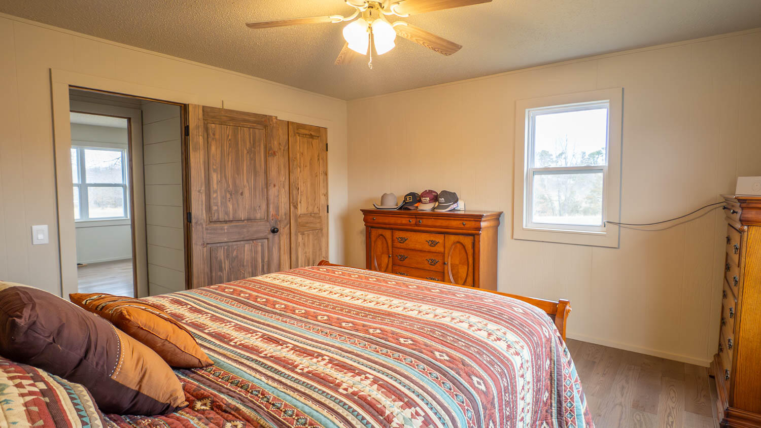 1502 County Road 1210 Property Photo 41