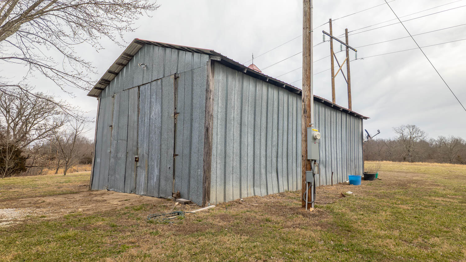 1502 County Road 1210 Property Photo 46