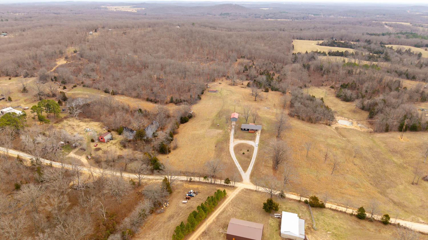 1502 County Road 1210 Property Photo 55