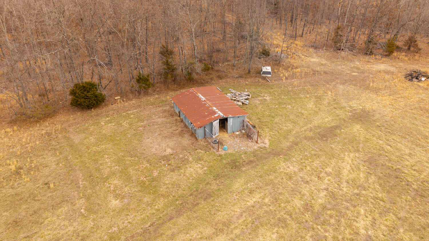 1502 County Road 1210 Property Photo 56
