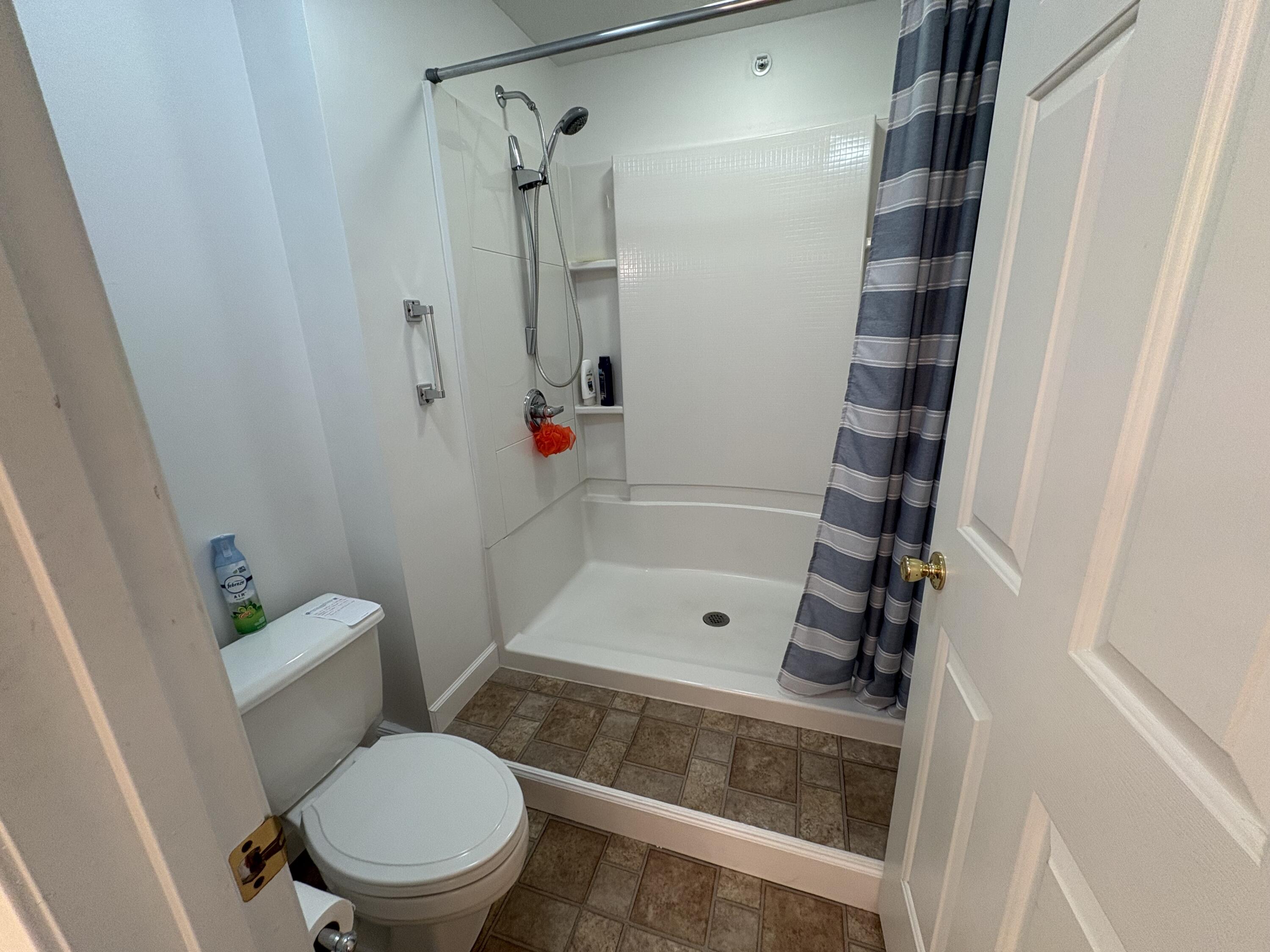 110 West Rockford Drive Property Photo 32