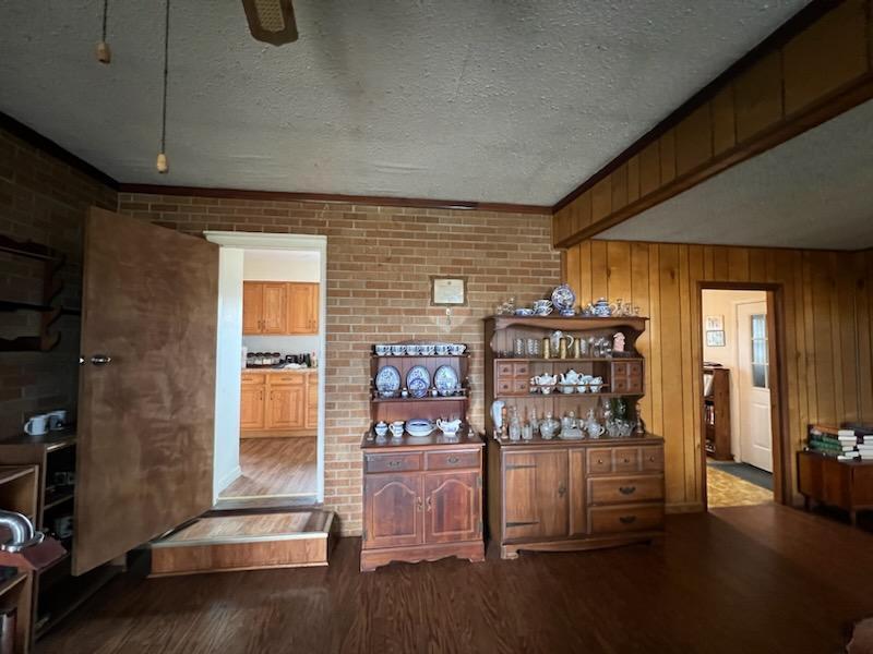 8103 County Road 455 Property Photo 17