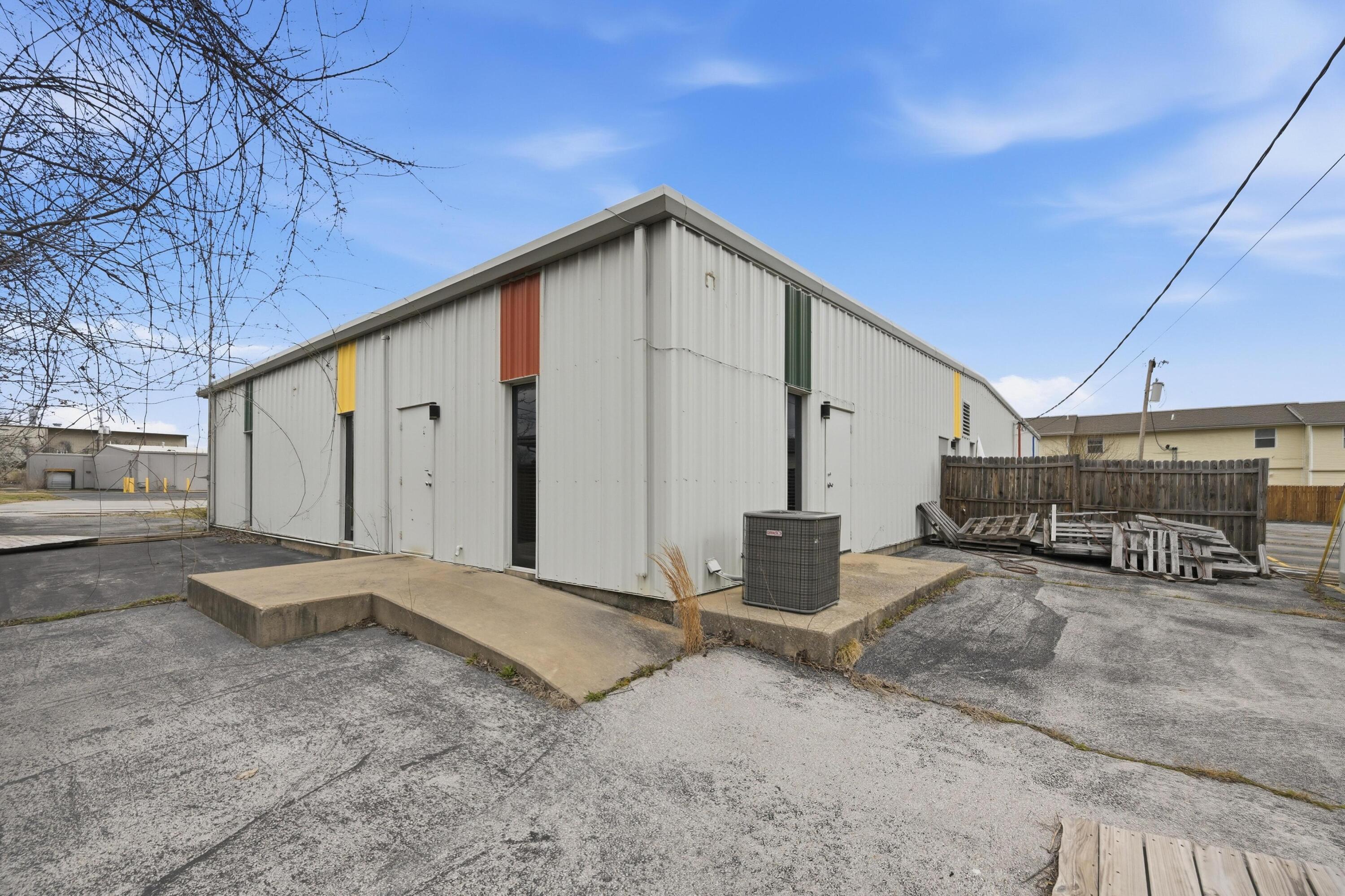 2926 West Junge Boulevard Property Photo 43