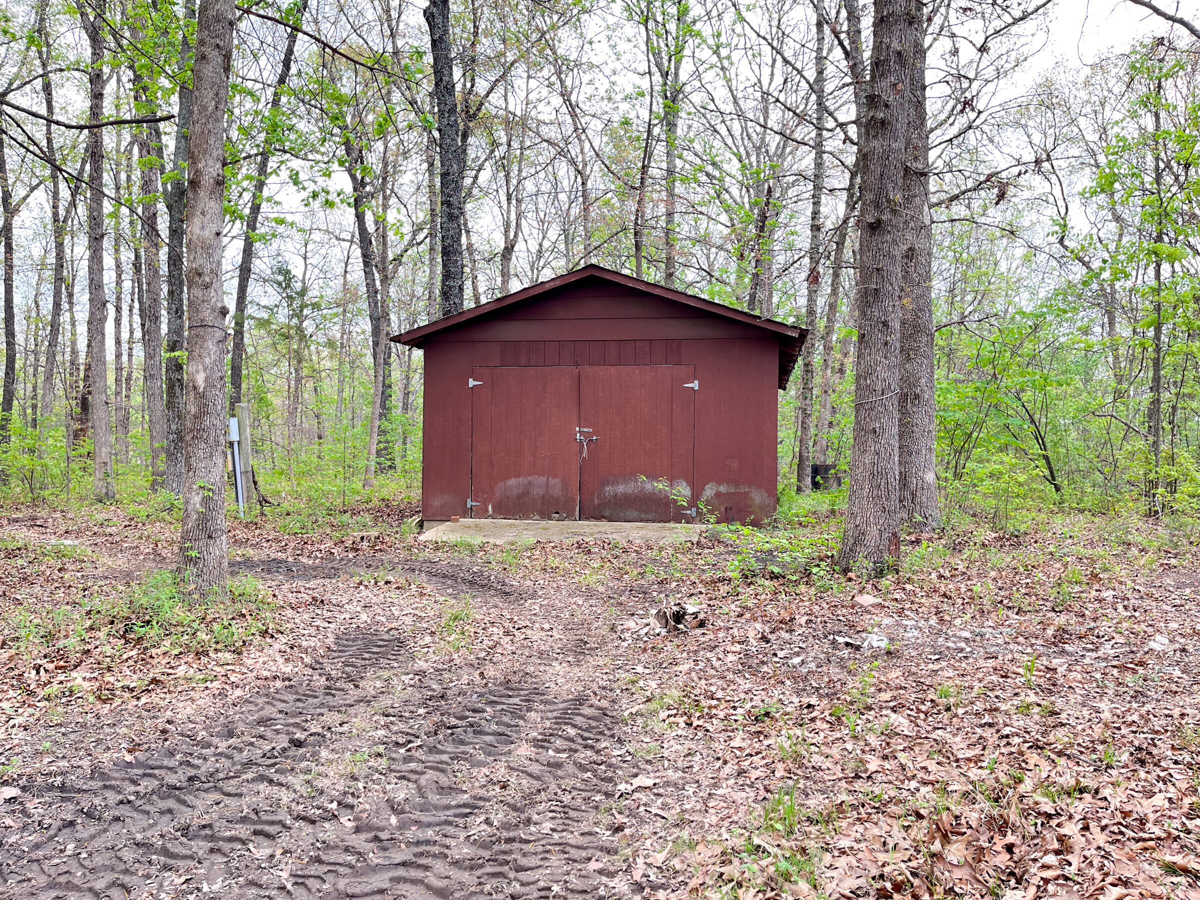 10140 County Road 6610 Property Photo 4