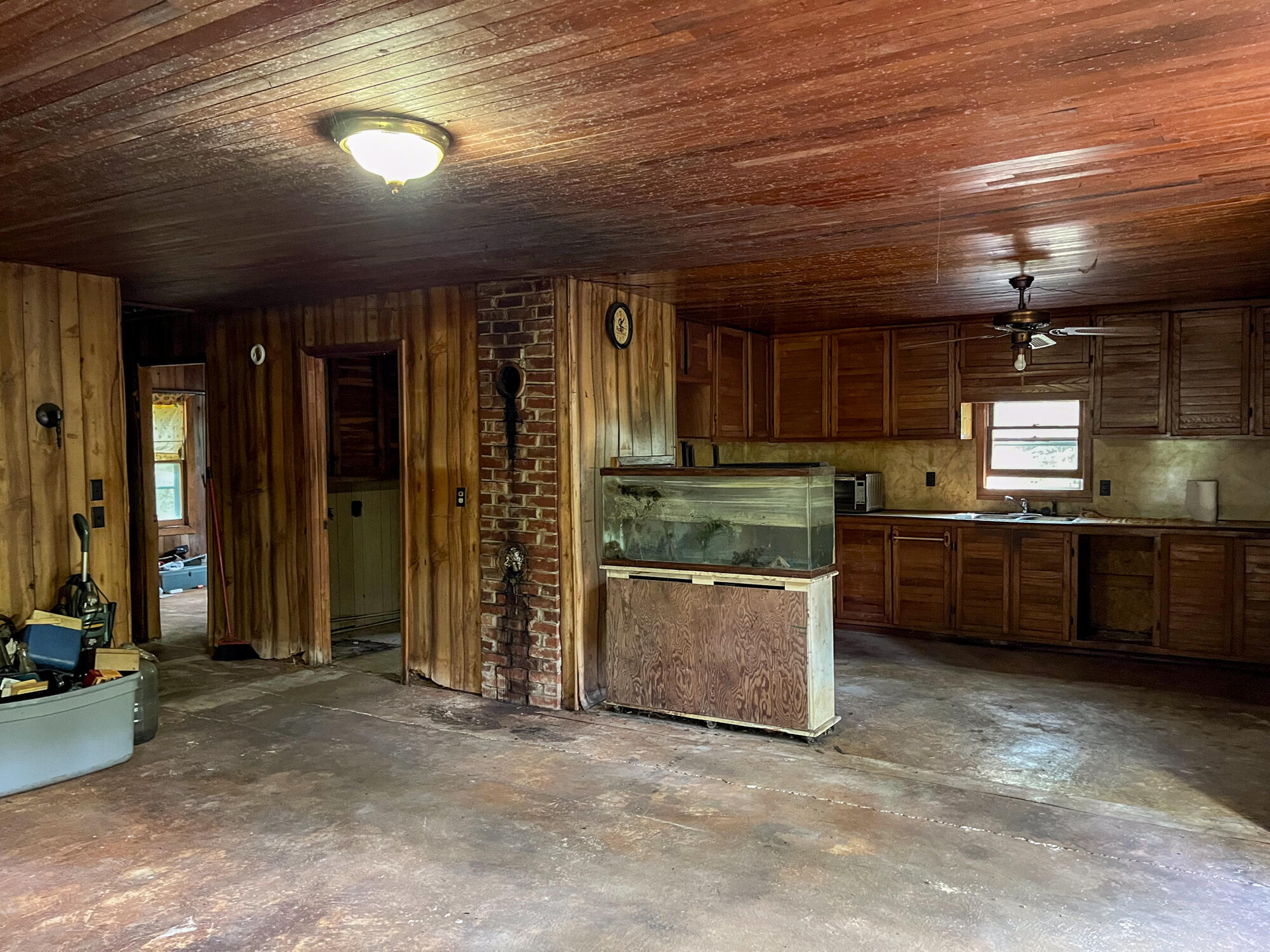 10140 County Road 6610 Property Photo 11
