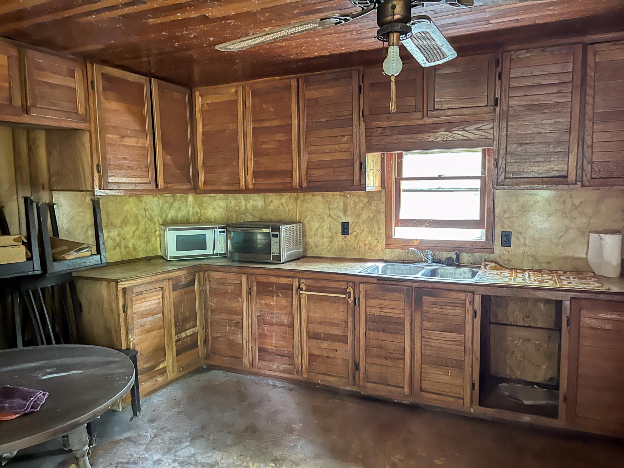 10140 County Road 6610 Property Photo 13