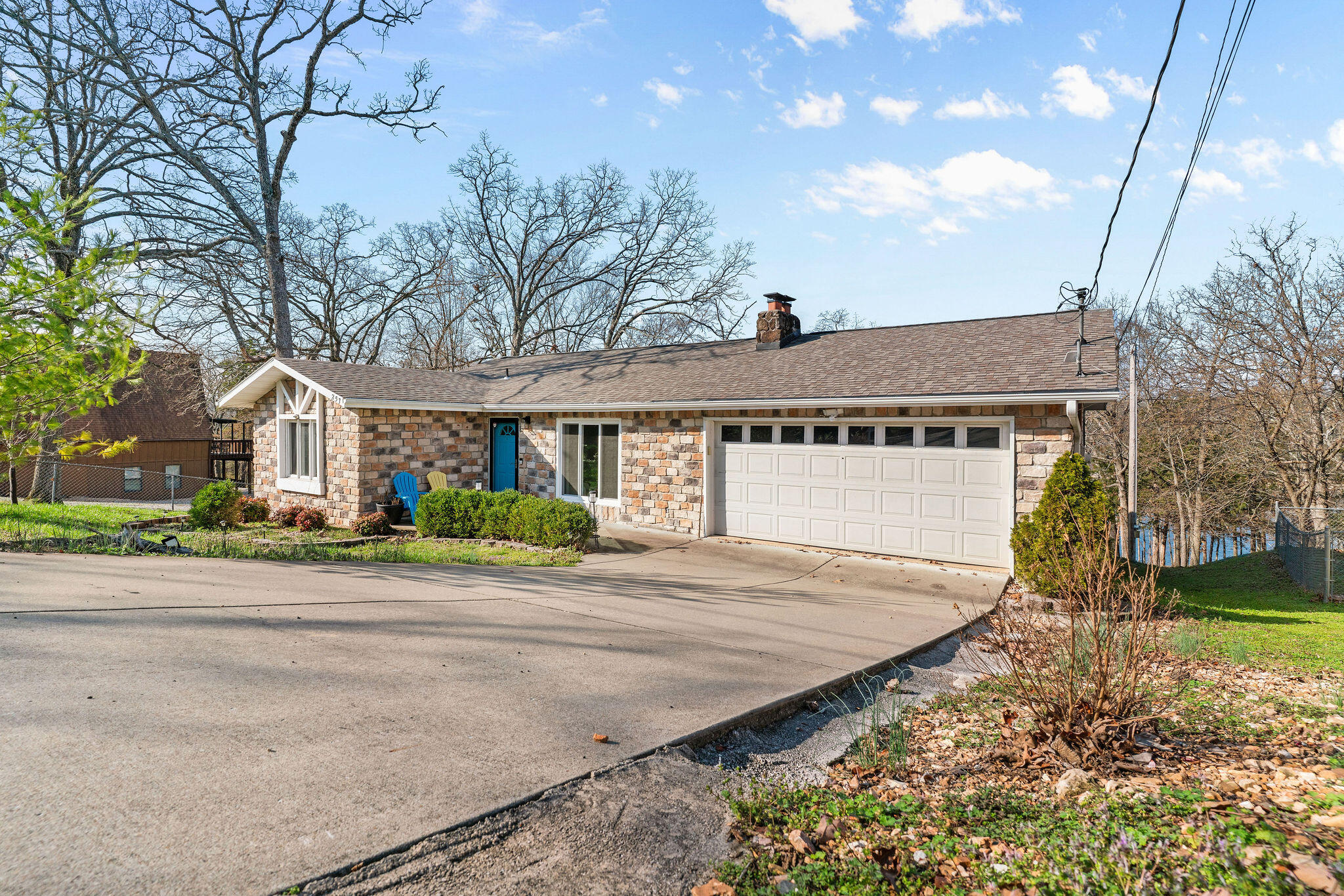 257 Elm Point Lane Property Photo 8