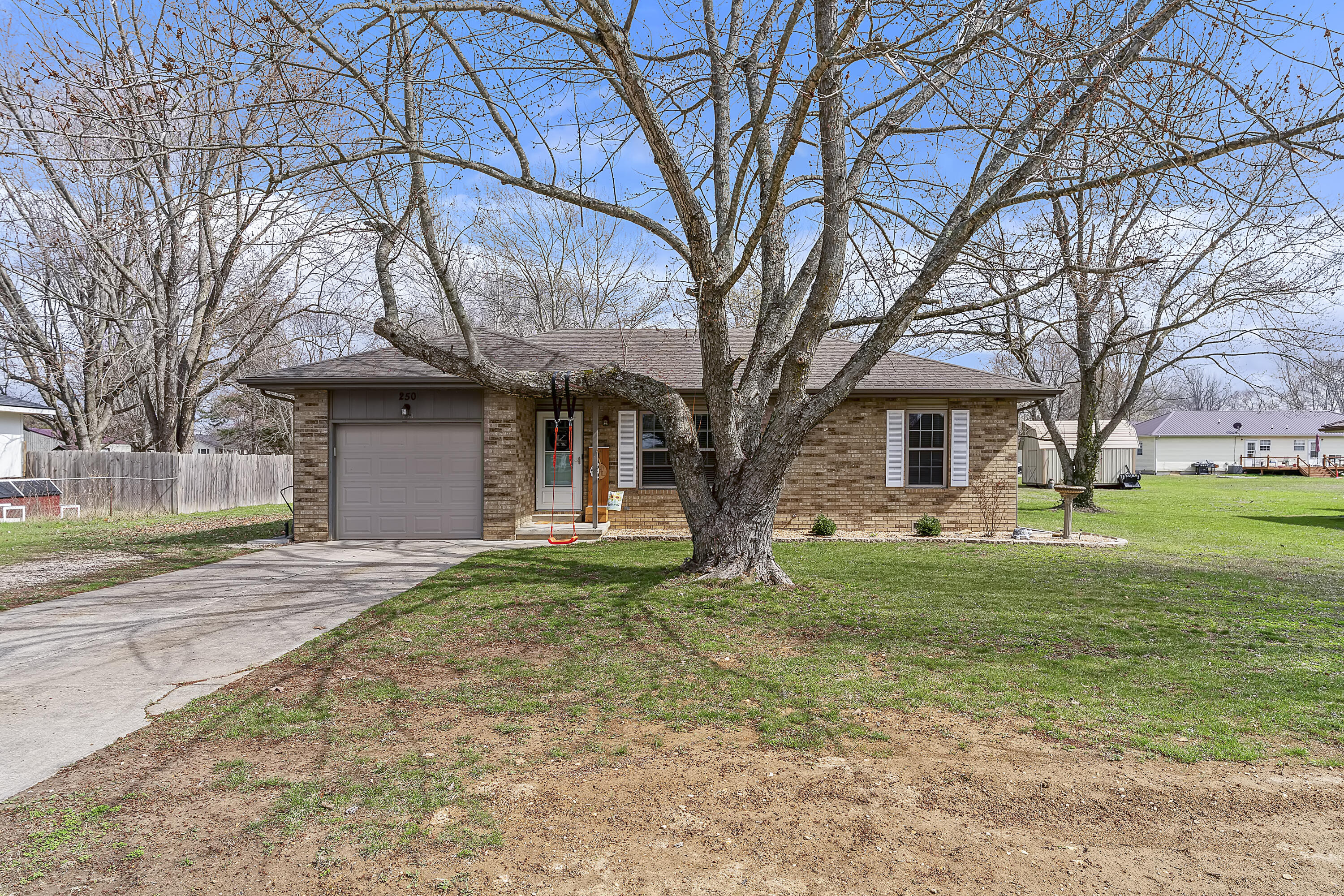 250 Jenkins Street Property Photo 1