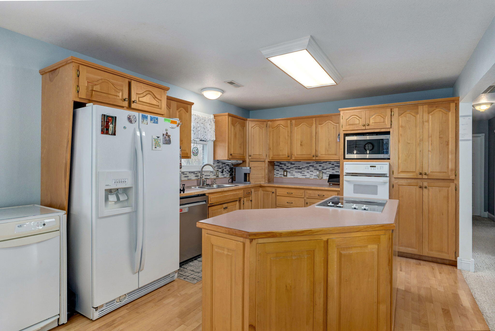 13940 Lawrence 2143 Property Photo 29