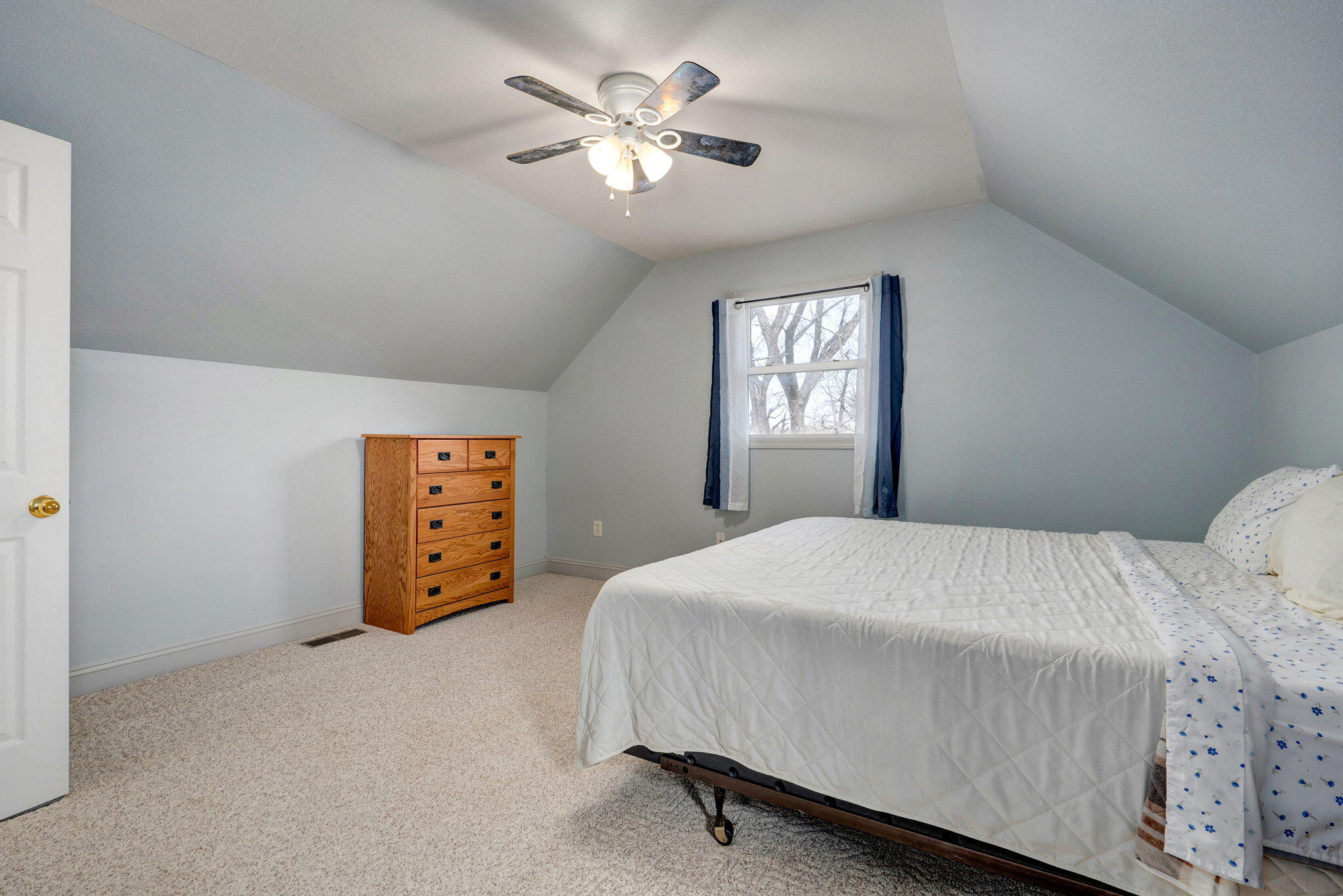 13940 Lawrence 2143 Property Photo 43