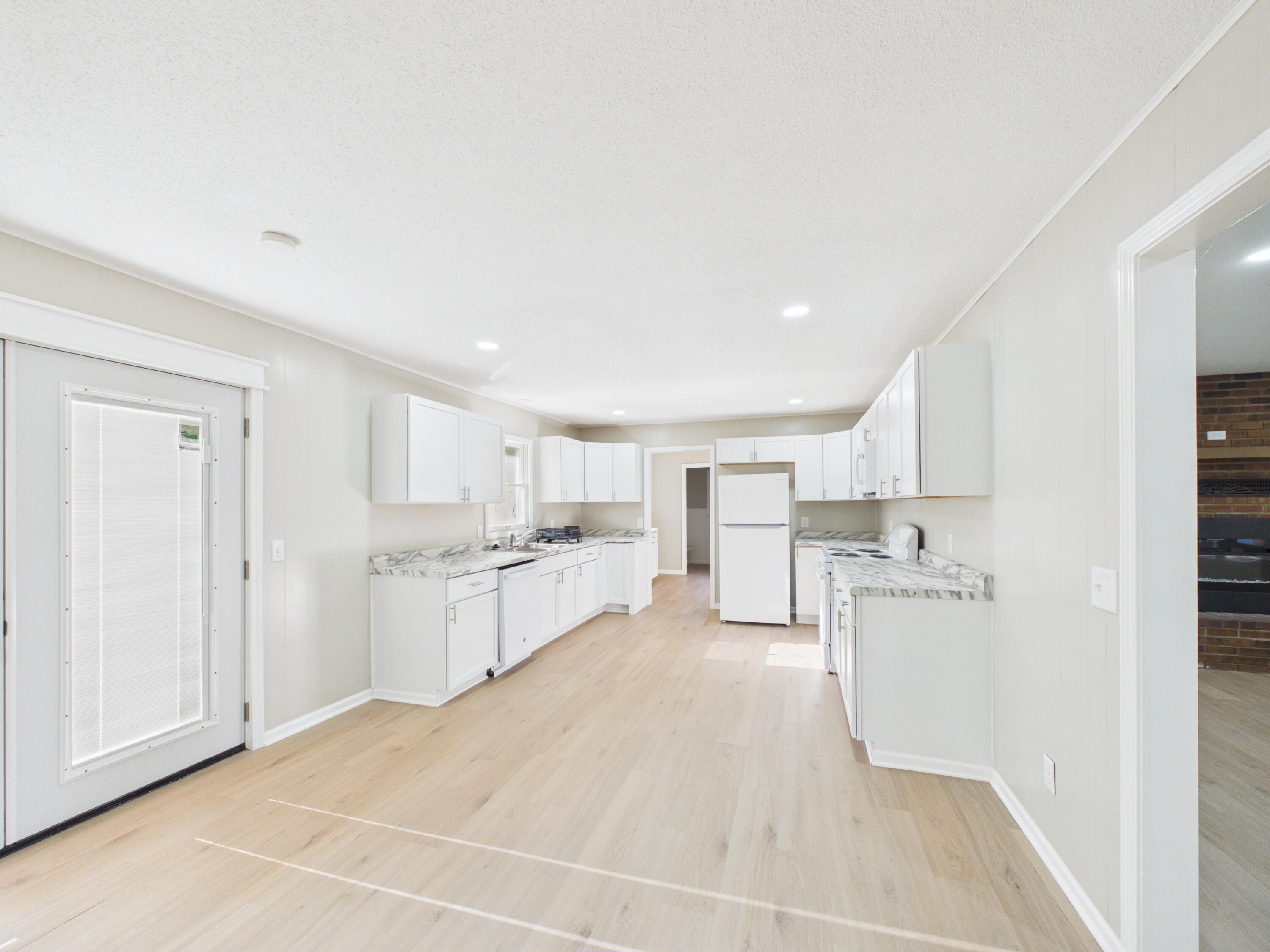 824 South Spruce Street Property Photo 3