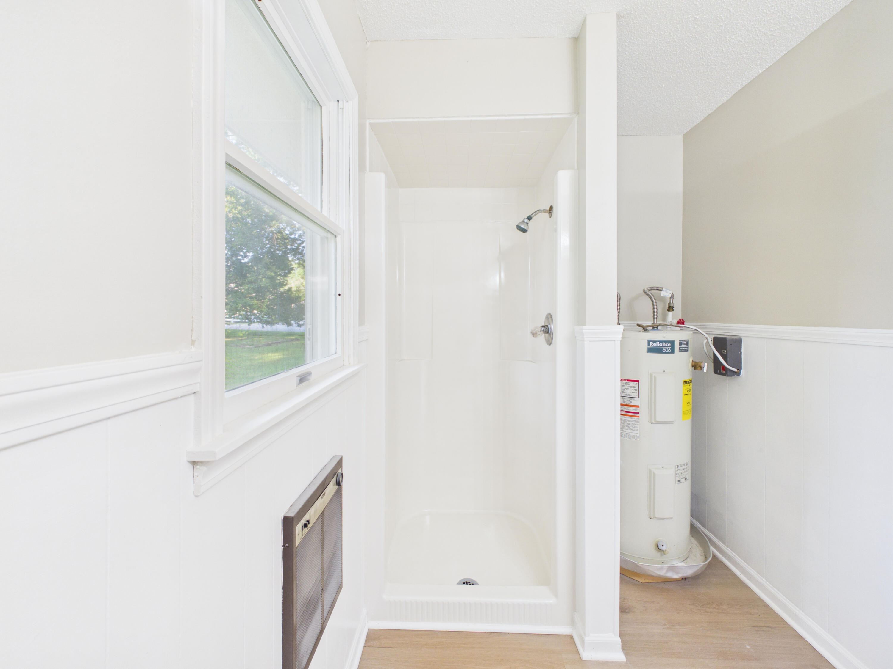 824 South Spruce Street Property Photo 6