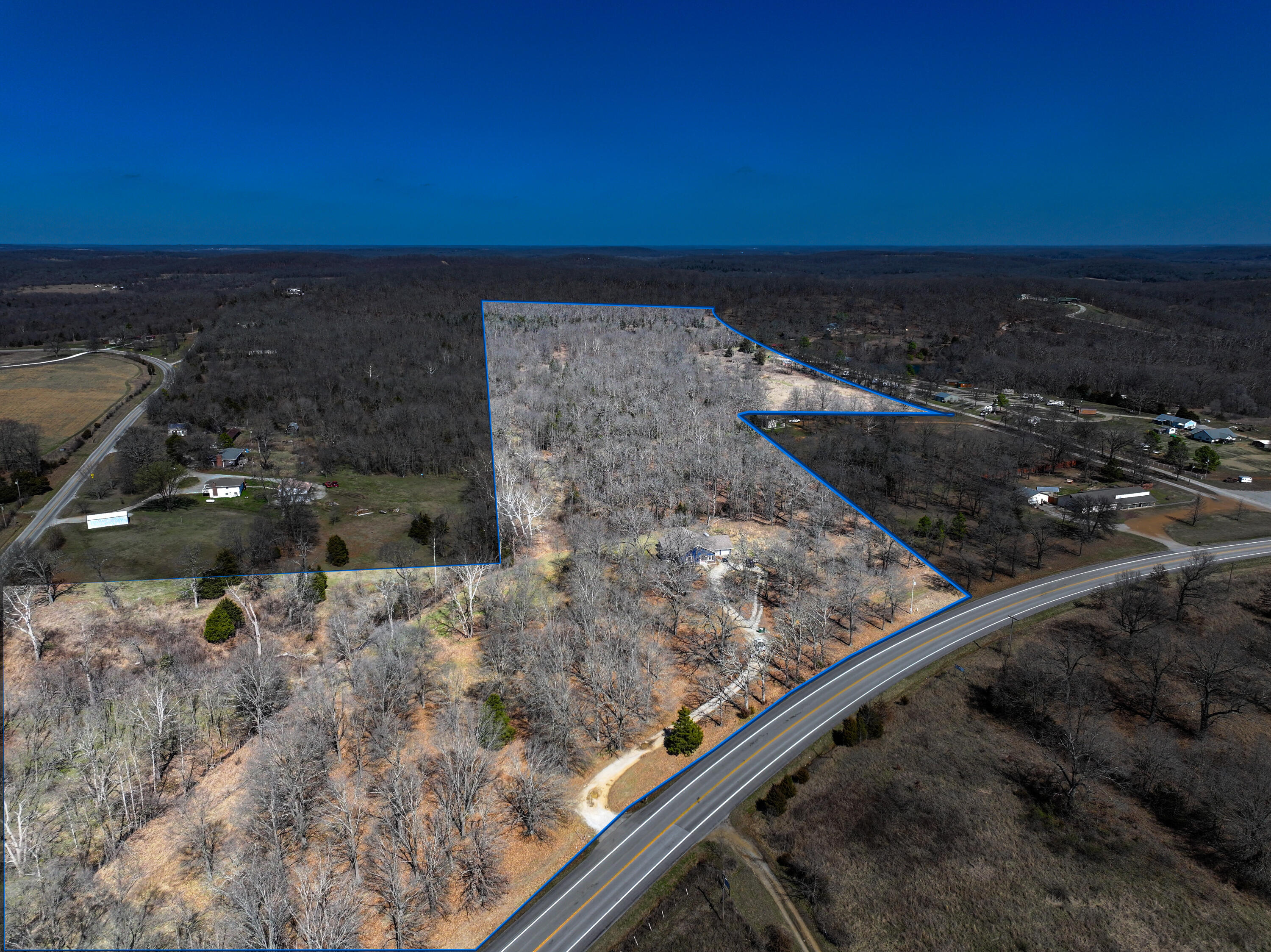 875 Southwest Highway 54 Property Photo 4